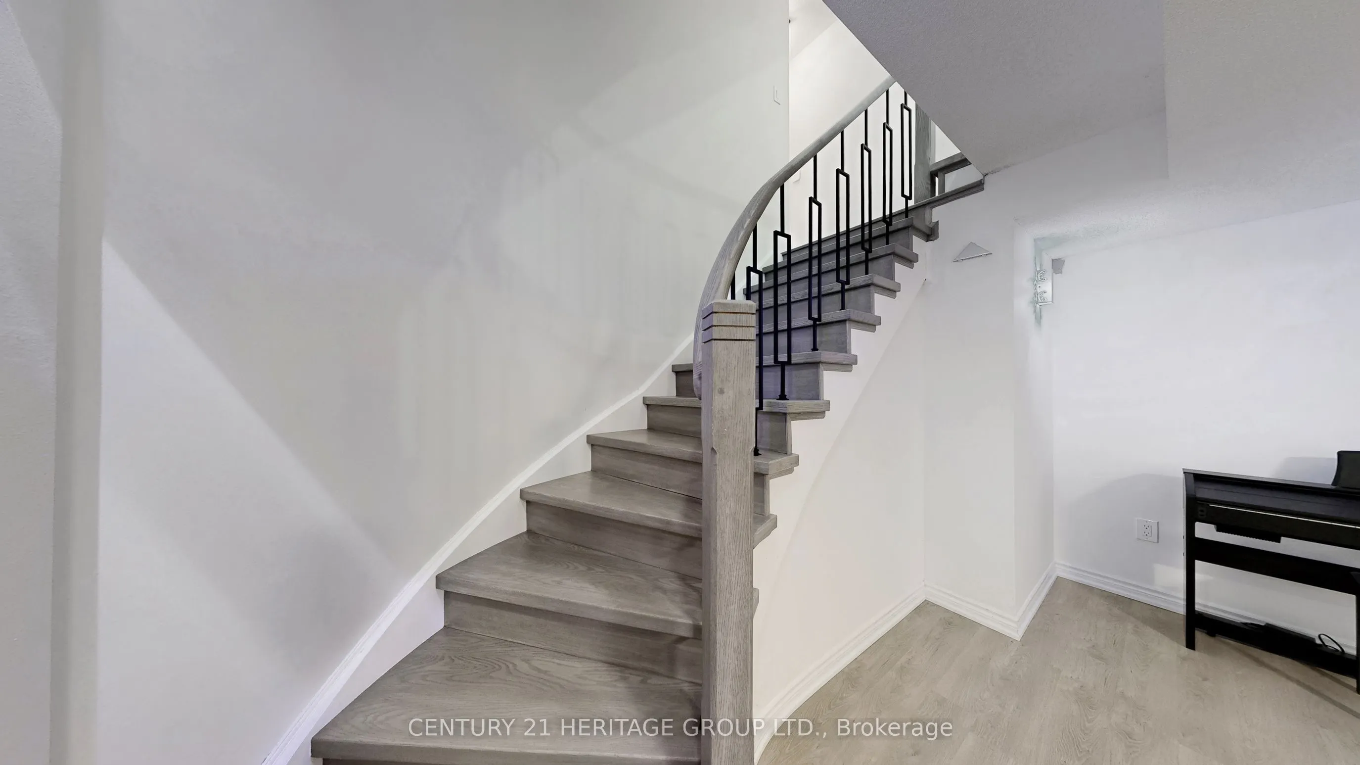 103 Garyscholl Road