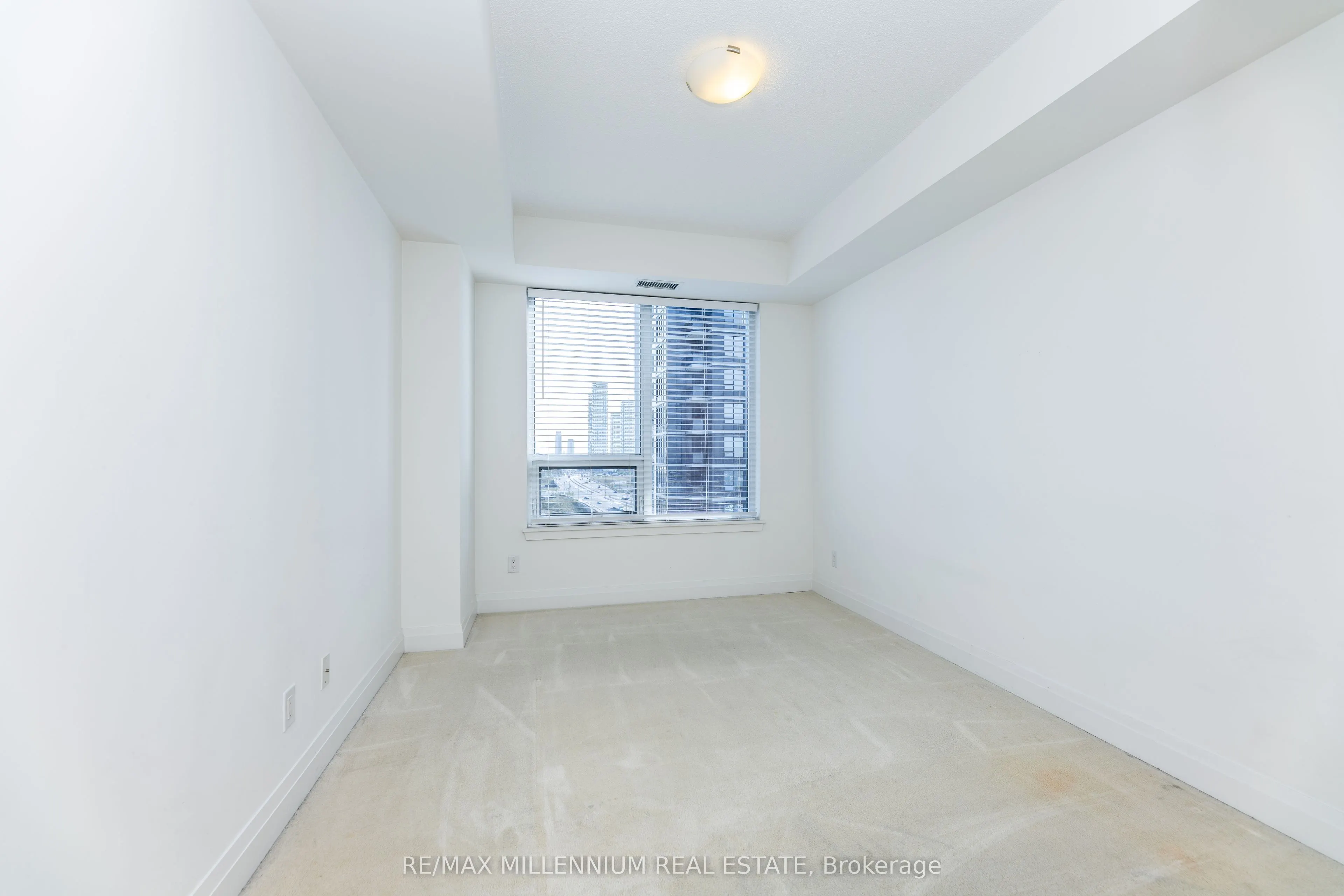 3700 Highway 7 Road, #1401