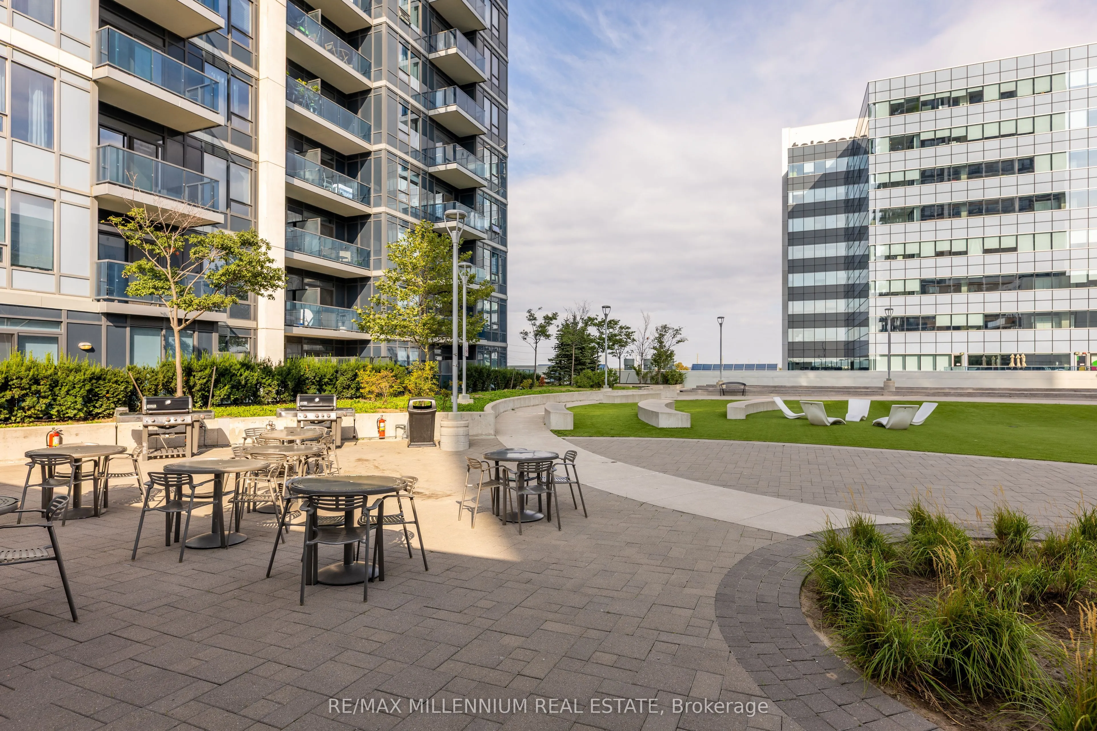 3700 Highway 7 Road, #1401