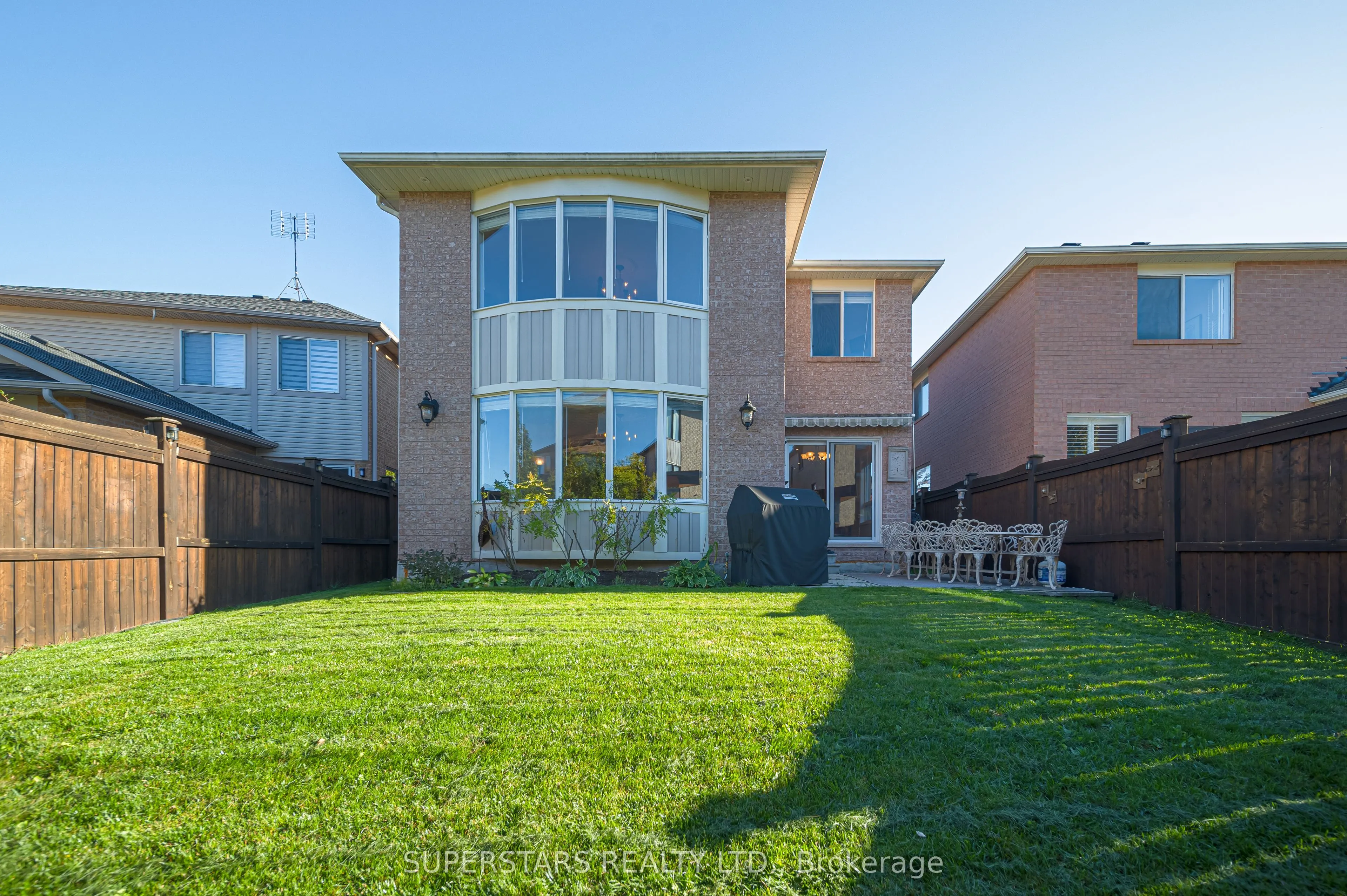 166 Worthington Avenue
