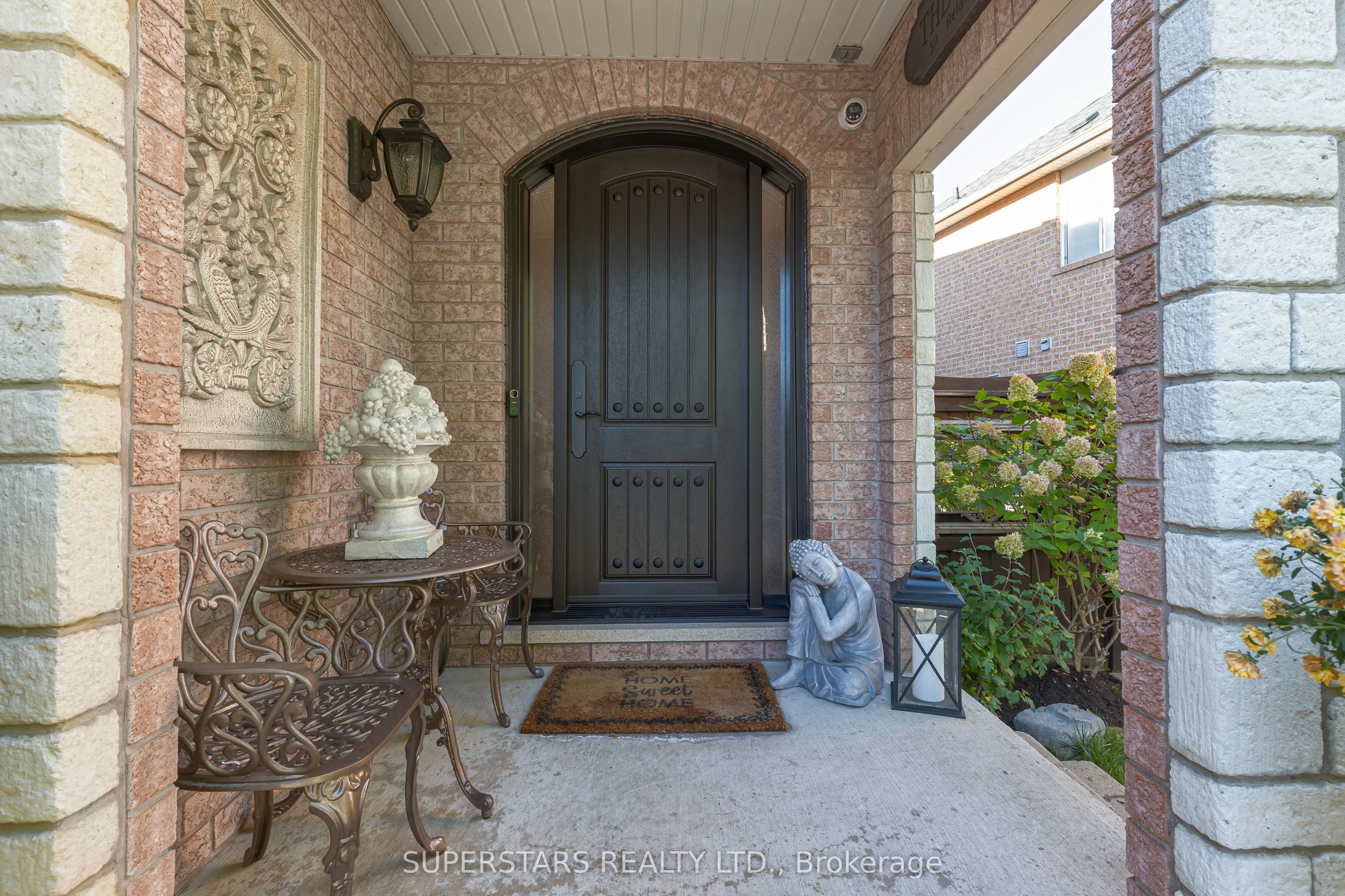 166 Worthington Avenue