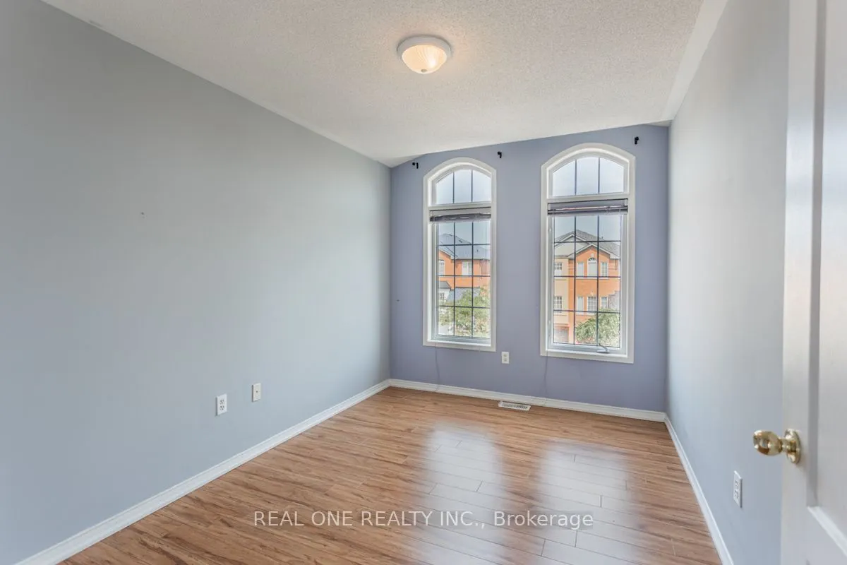 24 Coast Avenue, #Upper