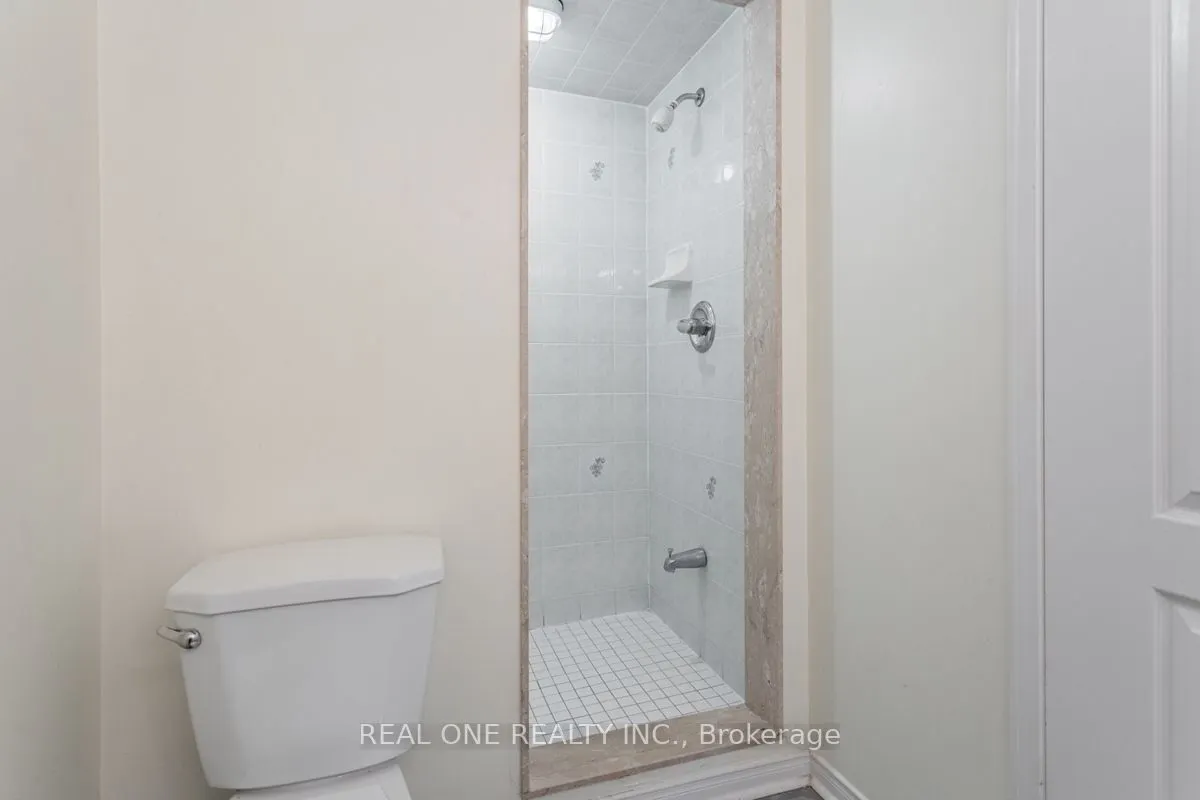 24 Coast Avenue, #Upper