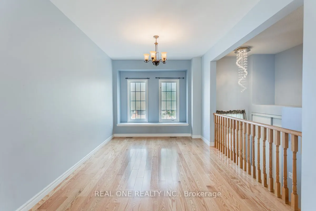 24 Coast Avenue, #Upper