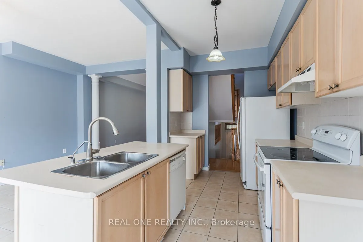 24 Coast Avenue, #Upper