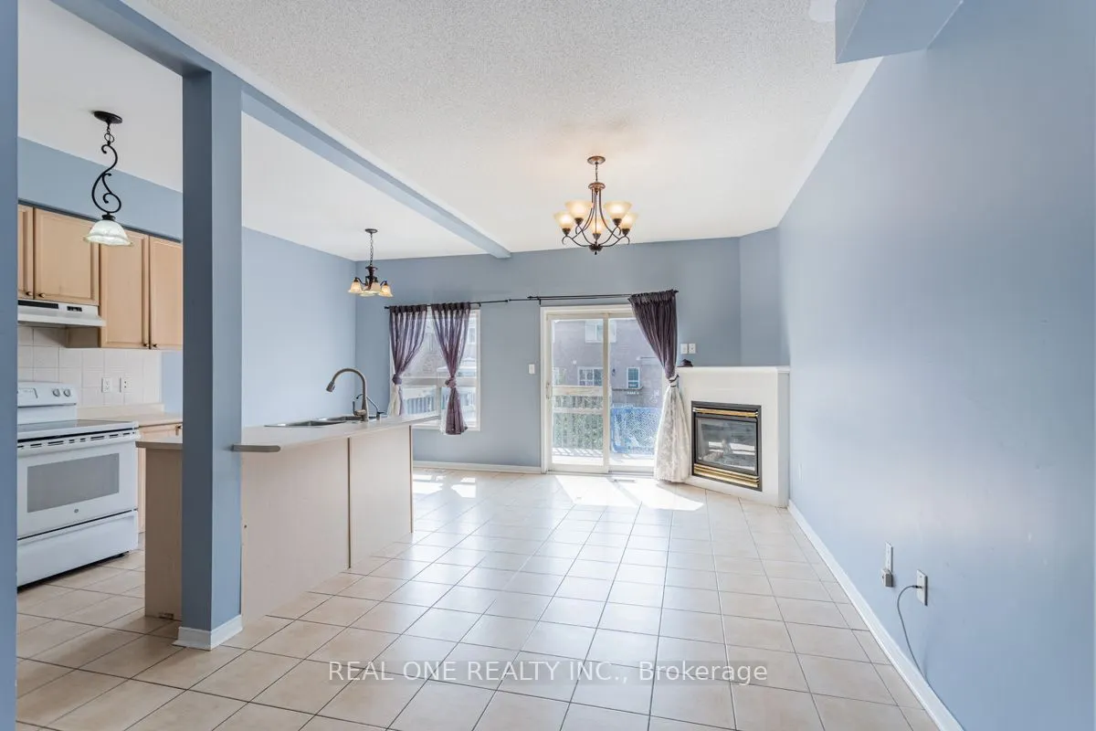 24 Coast Avenue, #Upper
