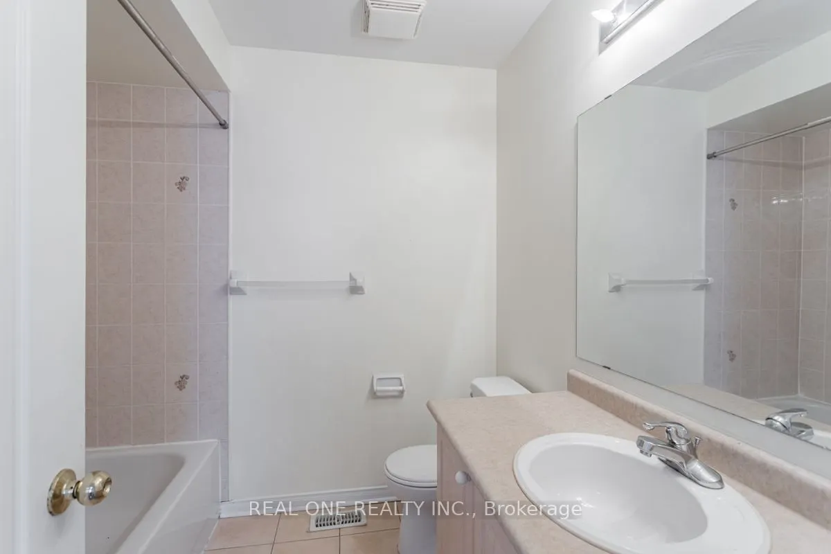 24 Coast Avenue, #Upper