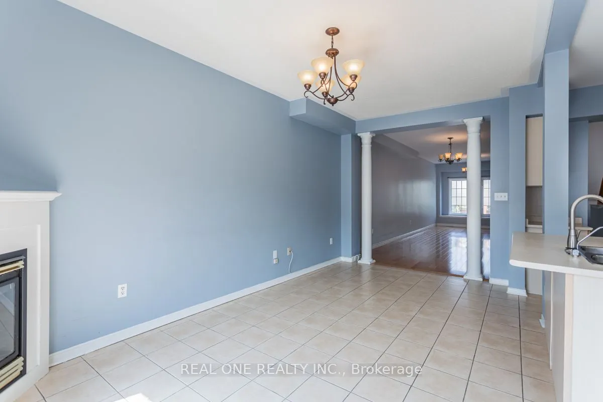 24 Coast Avenue, #Upper