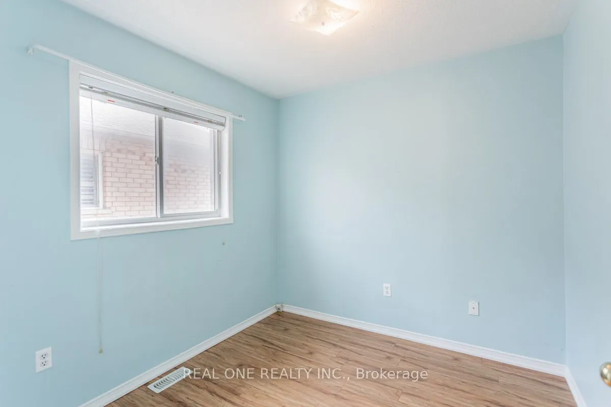 24 Coast Avenue, #Upper