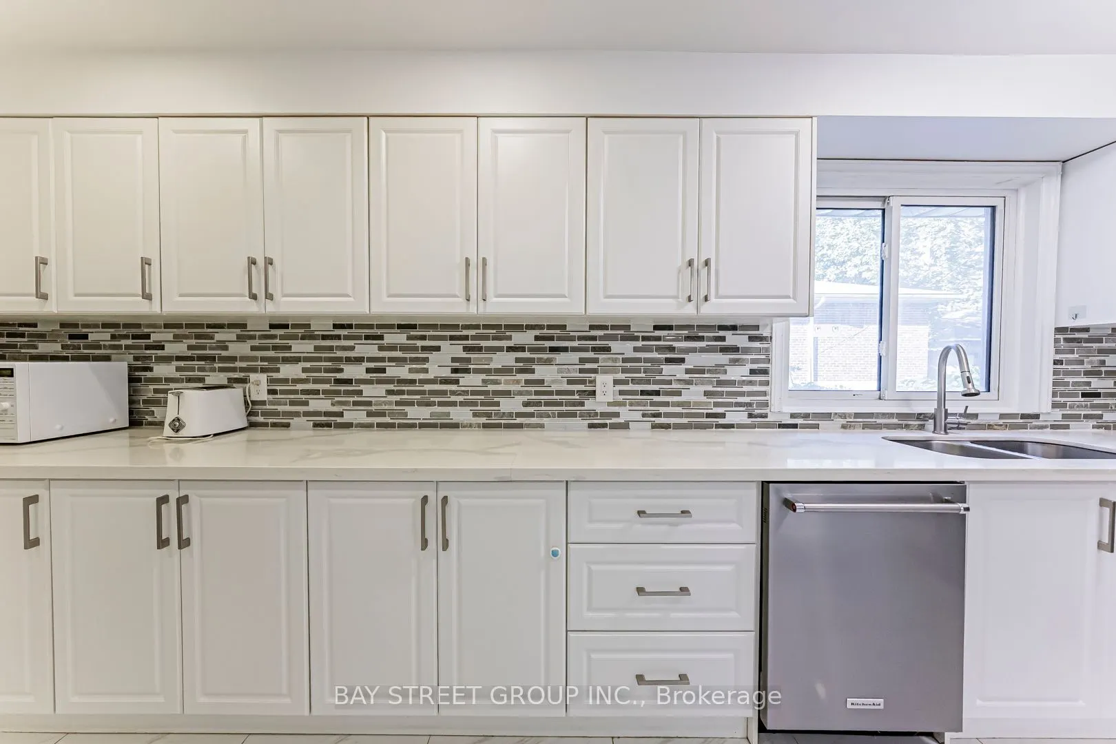 43 Sherwood Forest Drive