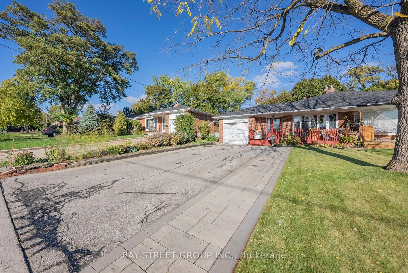 43 Sherwood Forest Drive