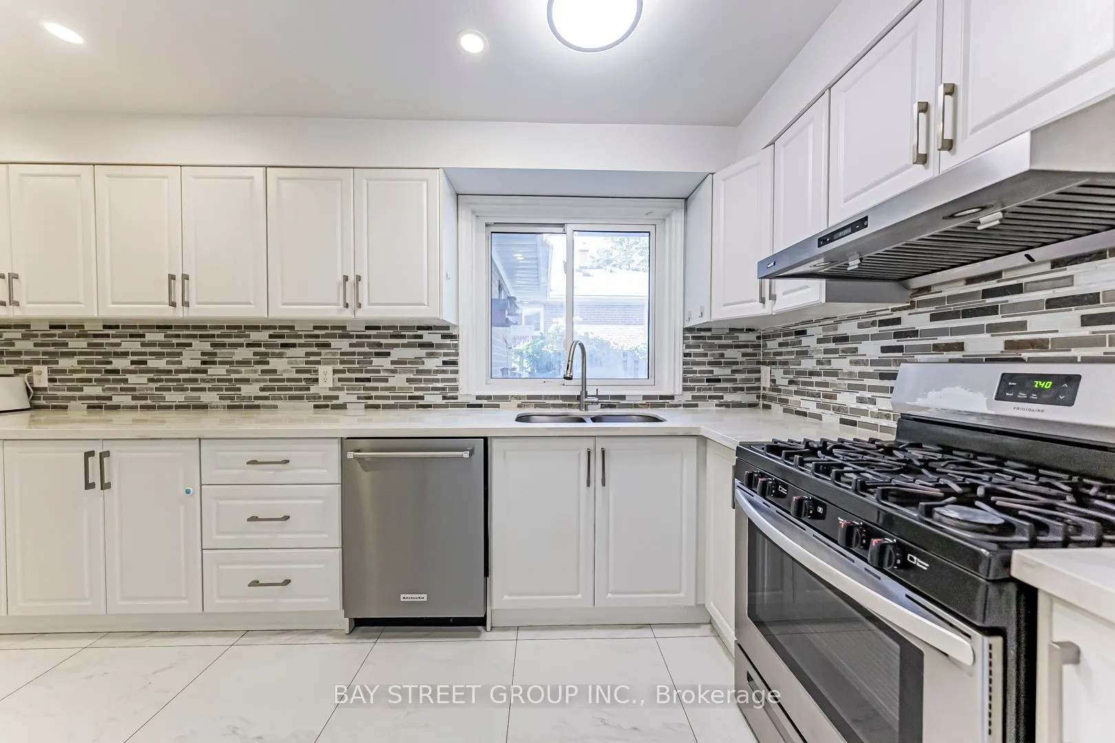 43 Sherwood Forest Drive