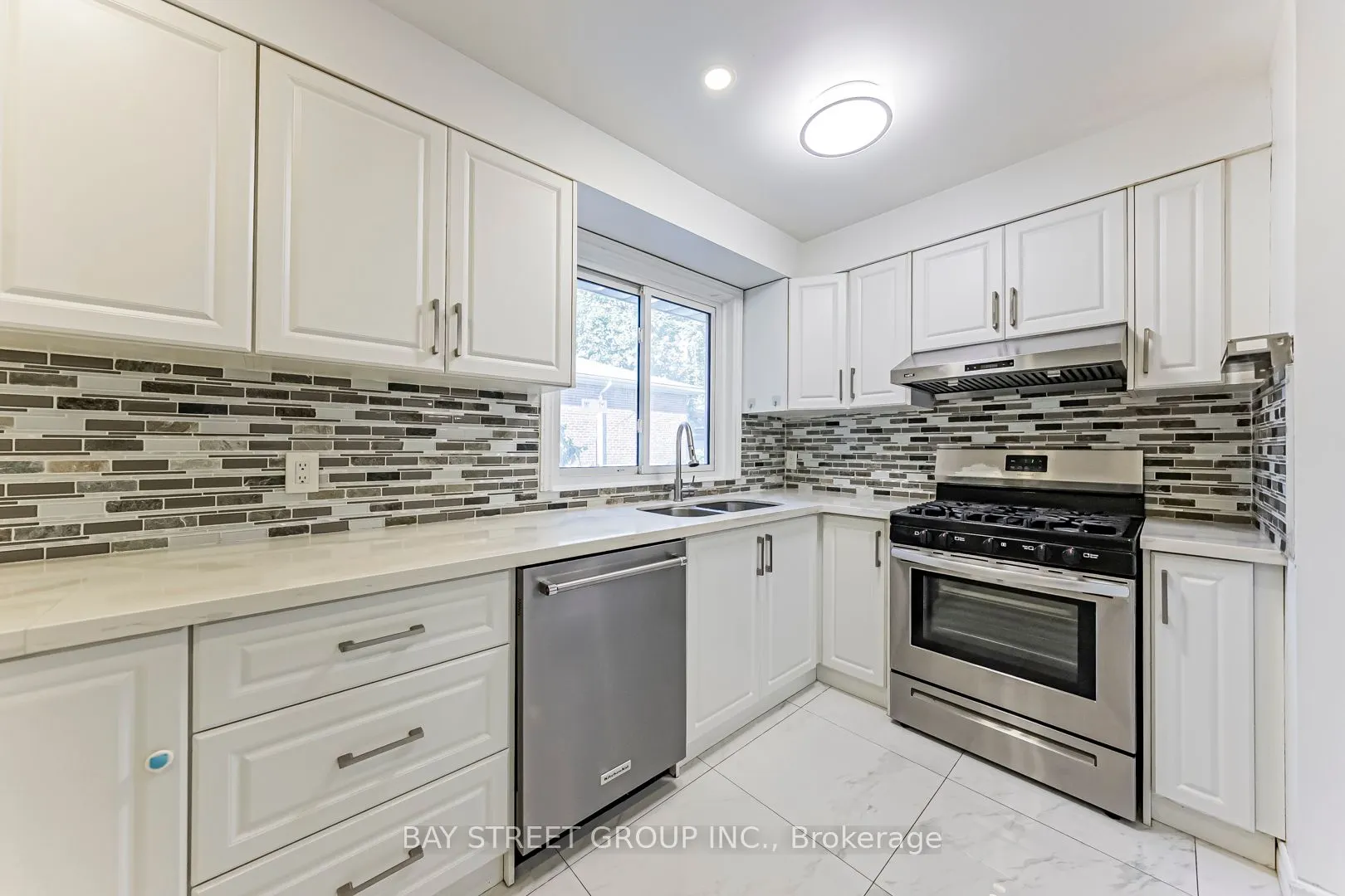 43 Sherwood Forest Drive