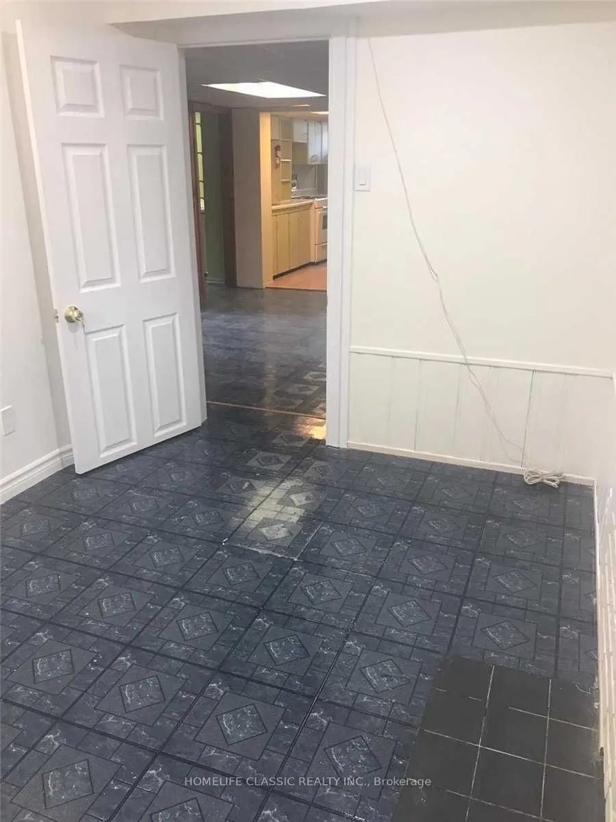 385 Taylor Mills Drive S, #BSMNT