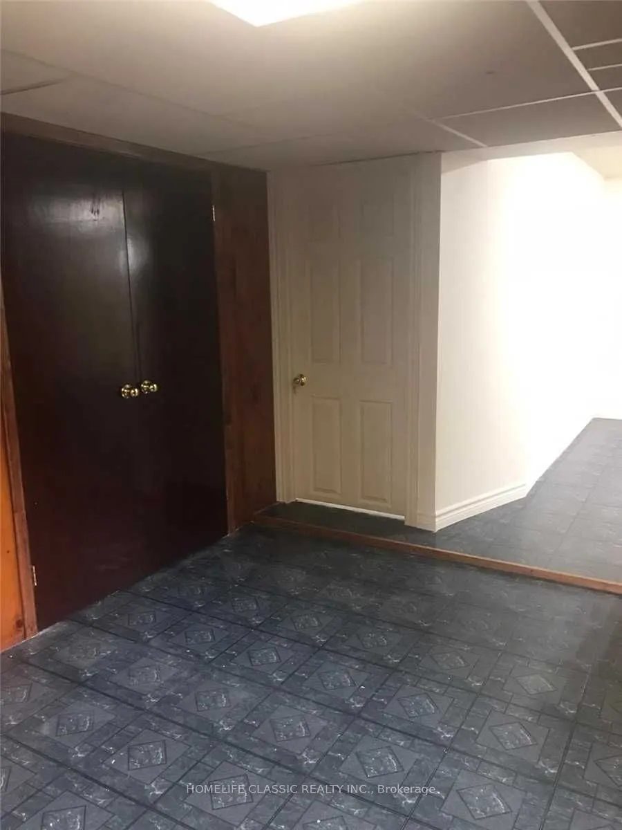 385 Taylor Mills Drive S, #BSMNT