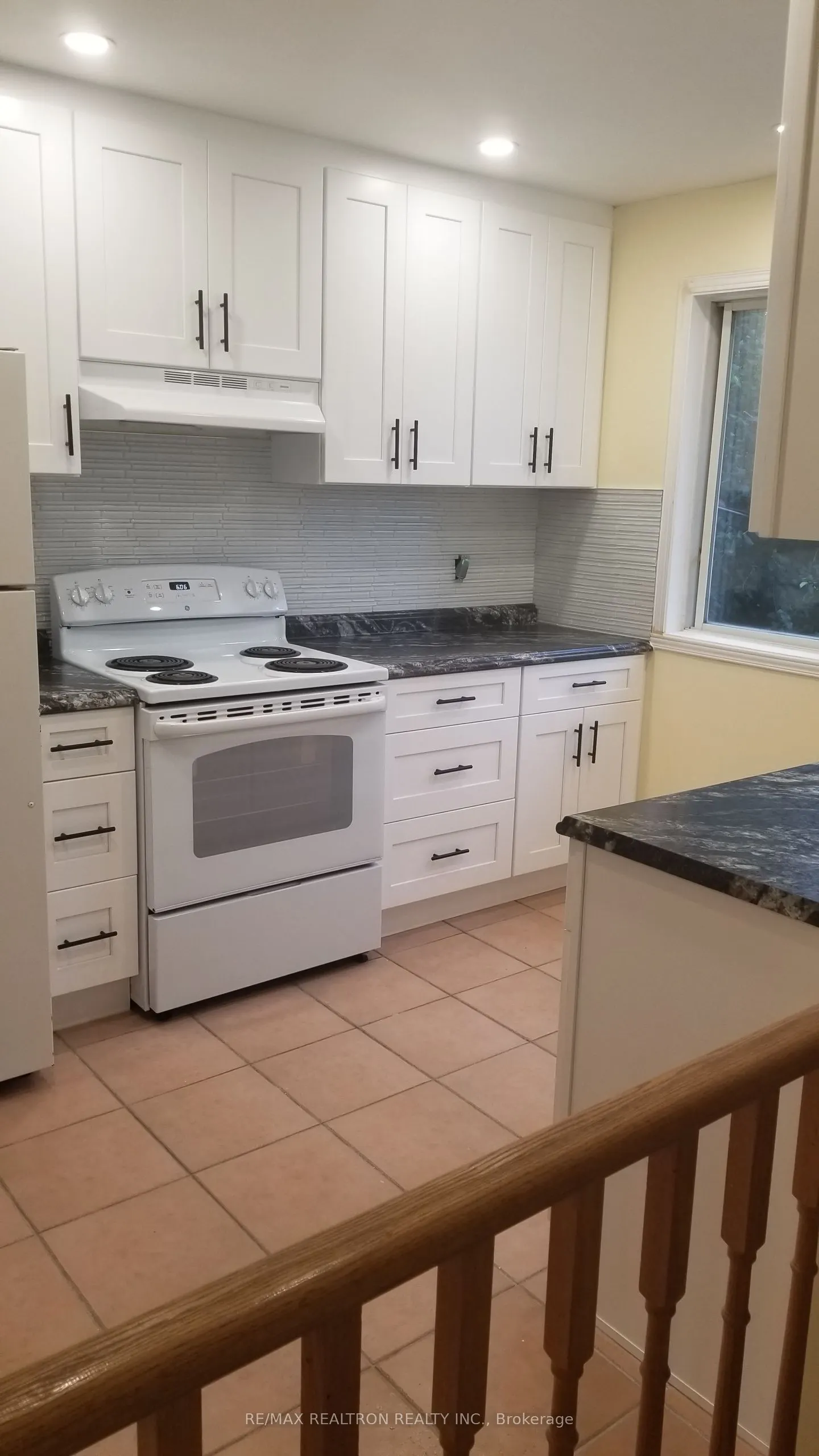 41 Tormore Drive, #2nd Floor