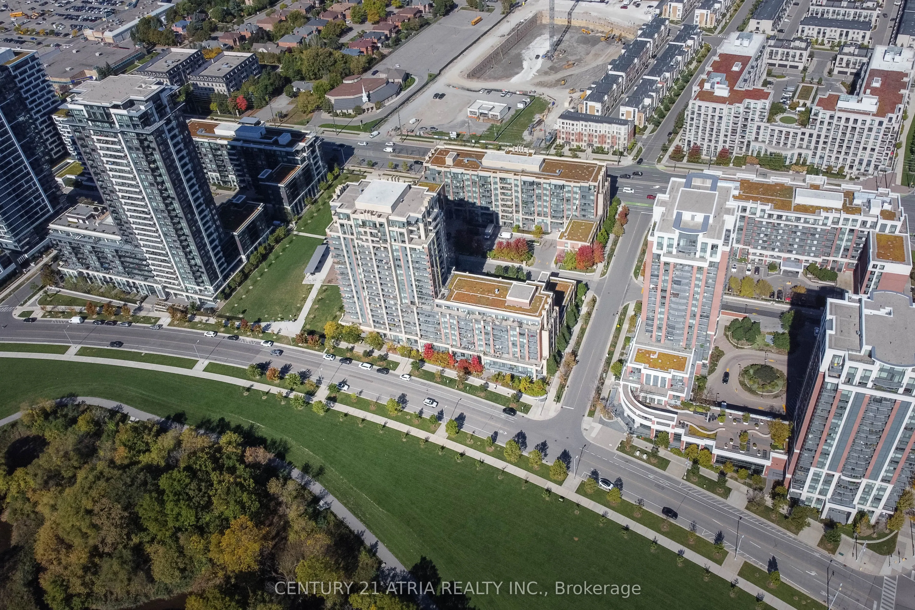 18 Uptown Drive, #321