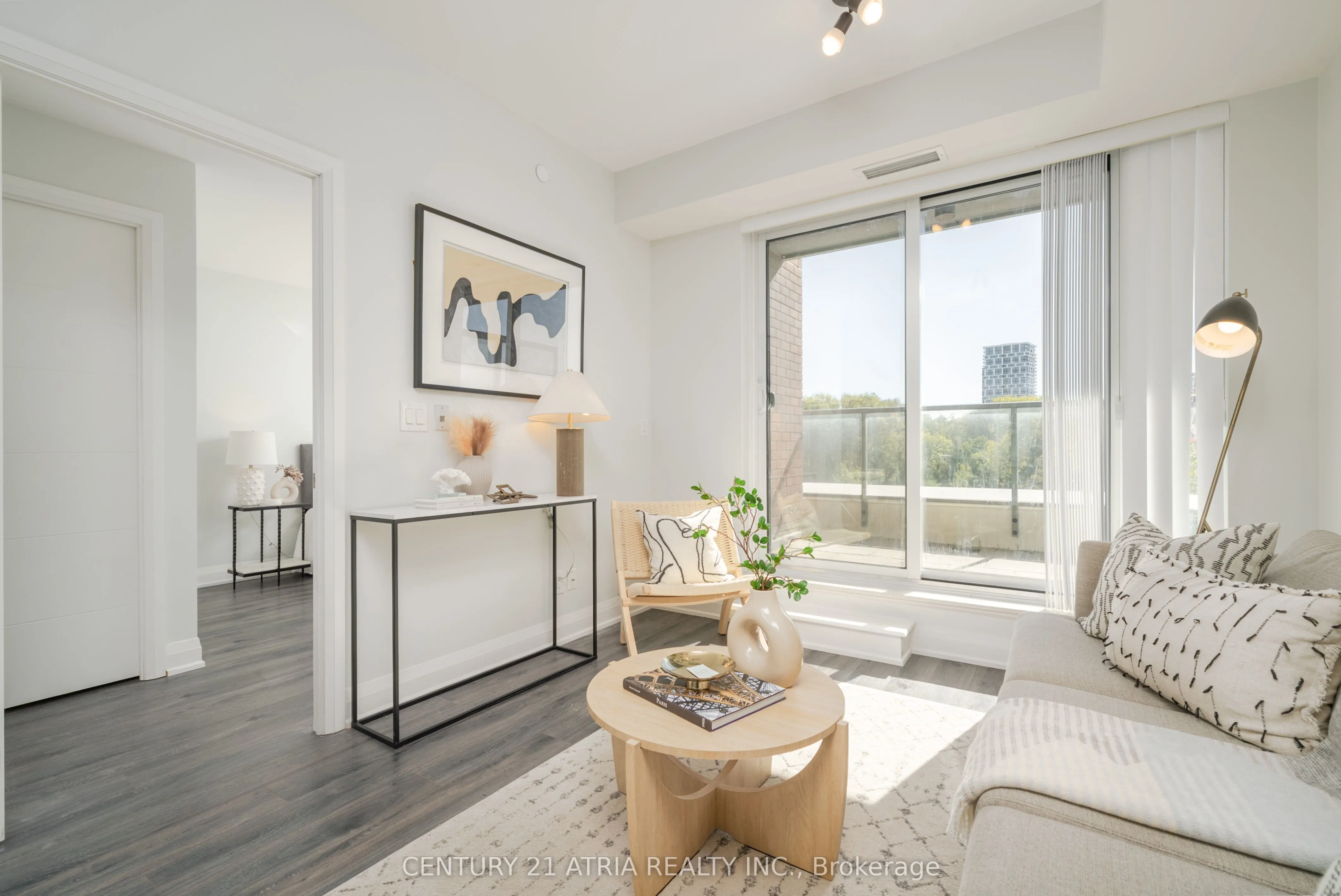 18 Uptown Drive, #321