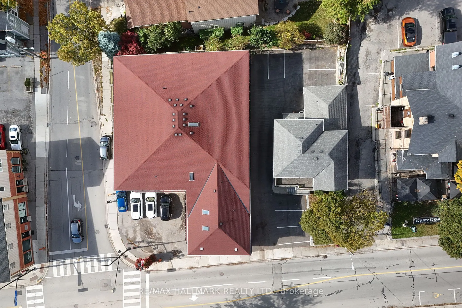 78 Main Street S