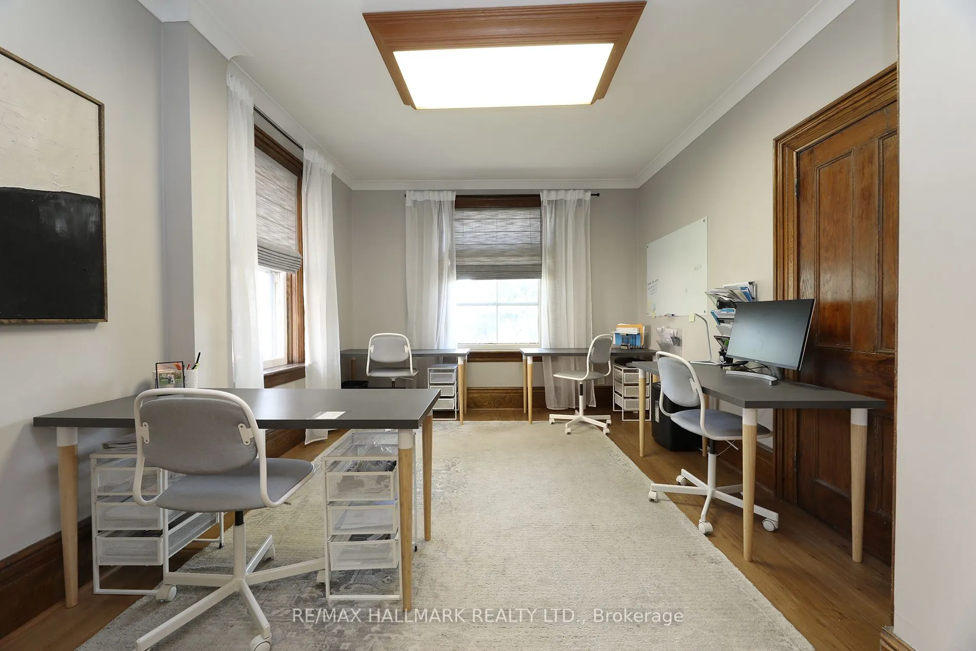 78 Main Street S