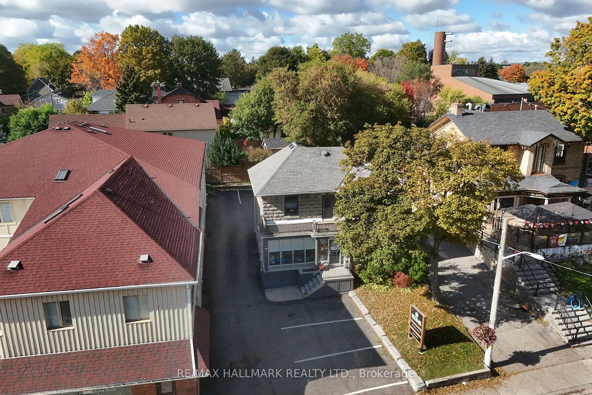78 Main Street S