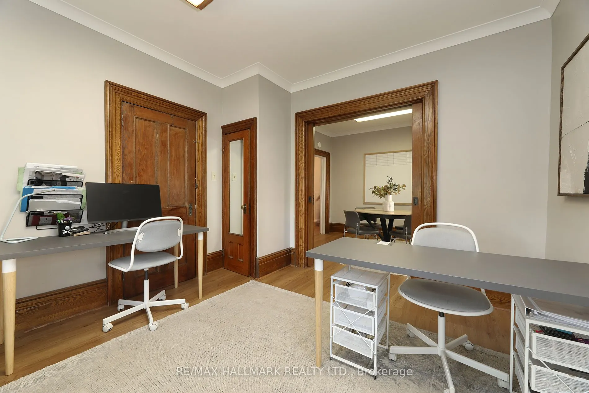 78 Main Street S