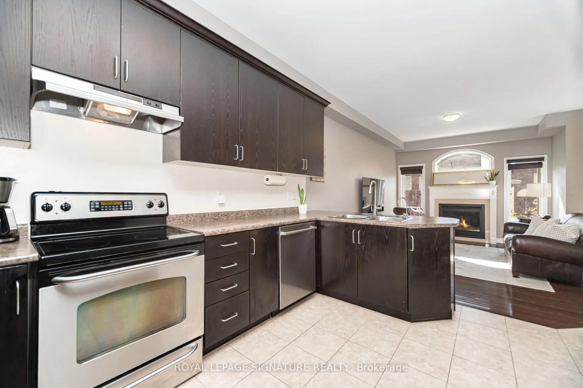 81 Paperbark Avenue