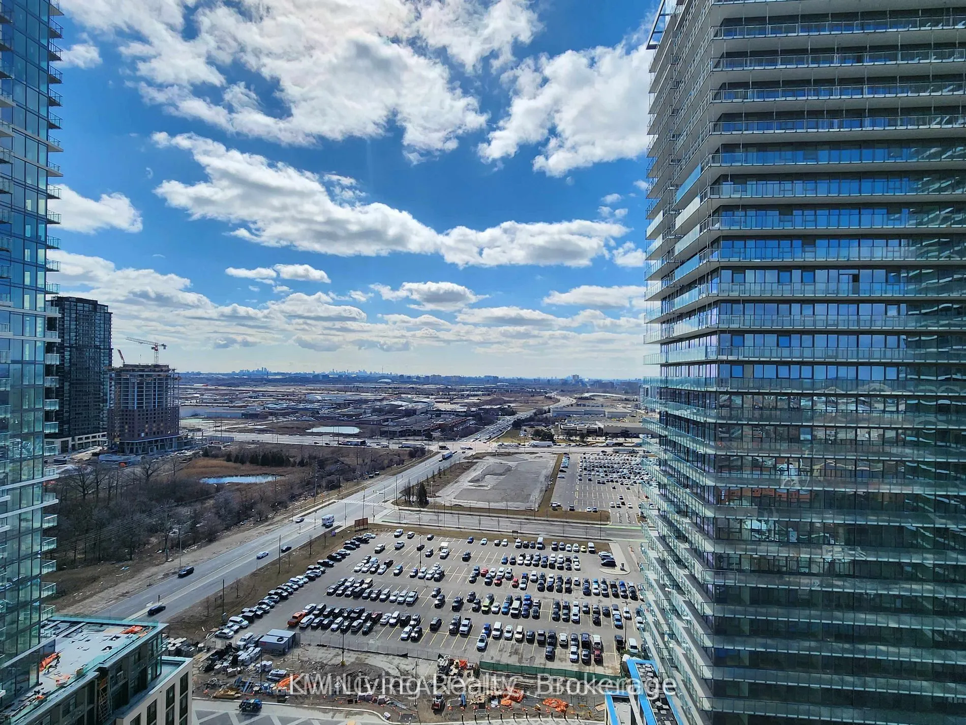 1000 Portage Parkway, #2208
