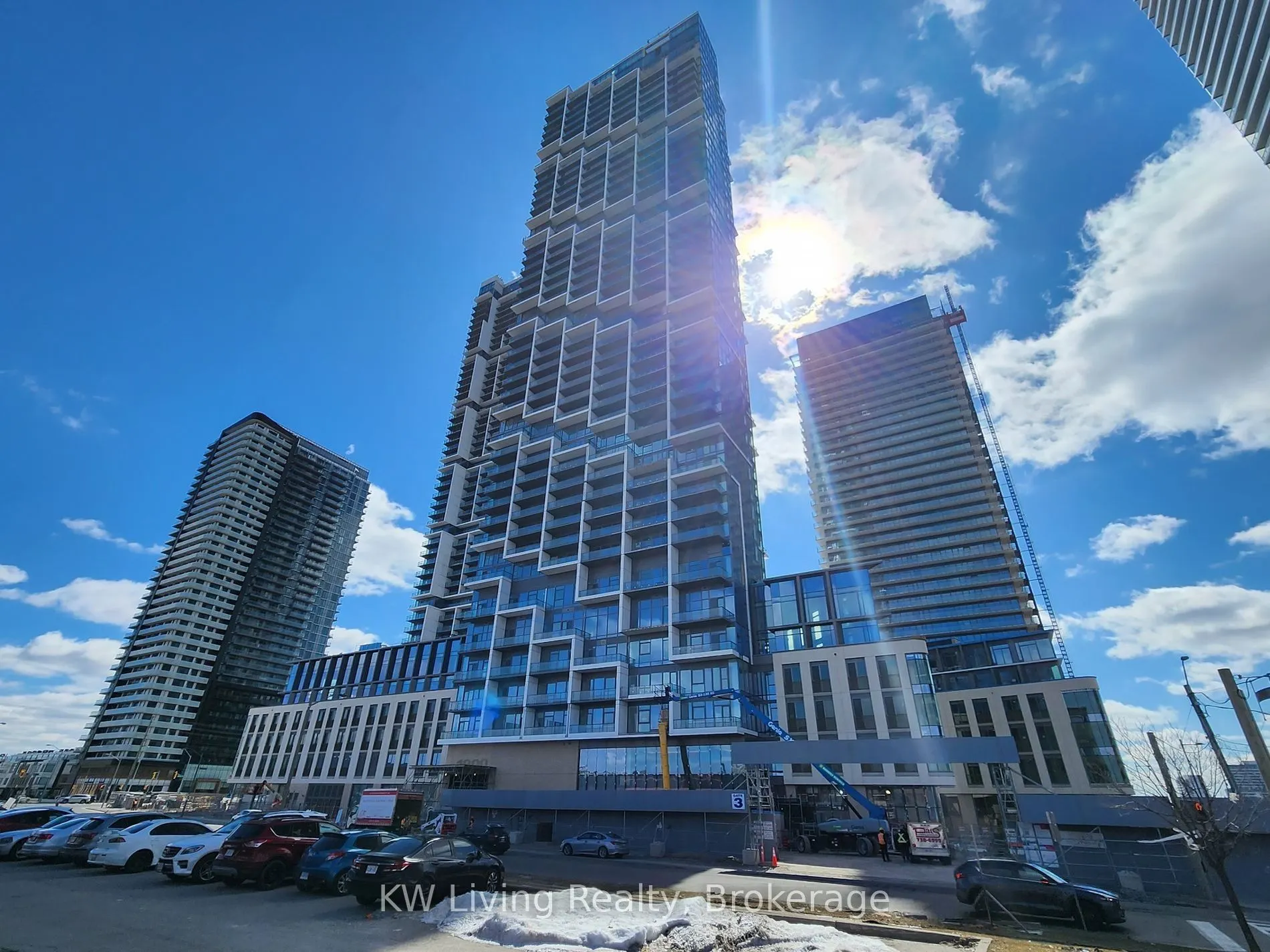 1000 Portage Parkway, #2208