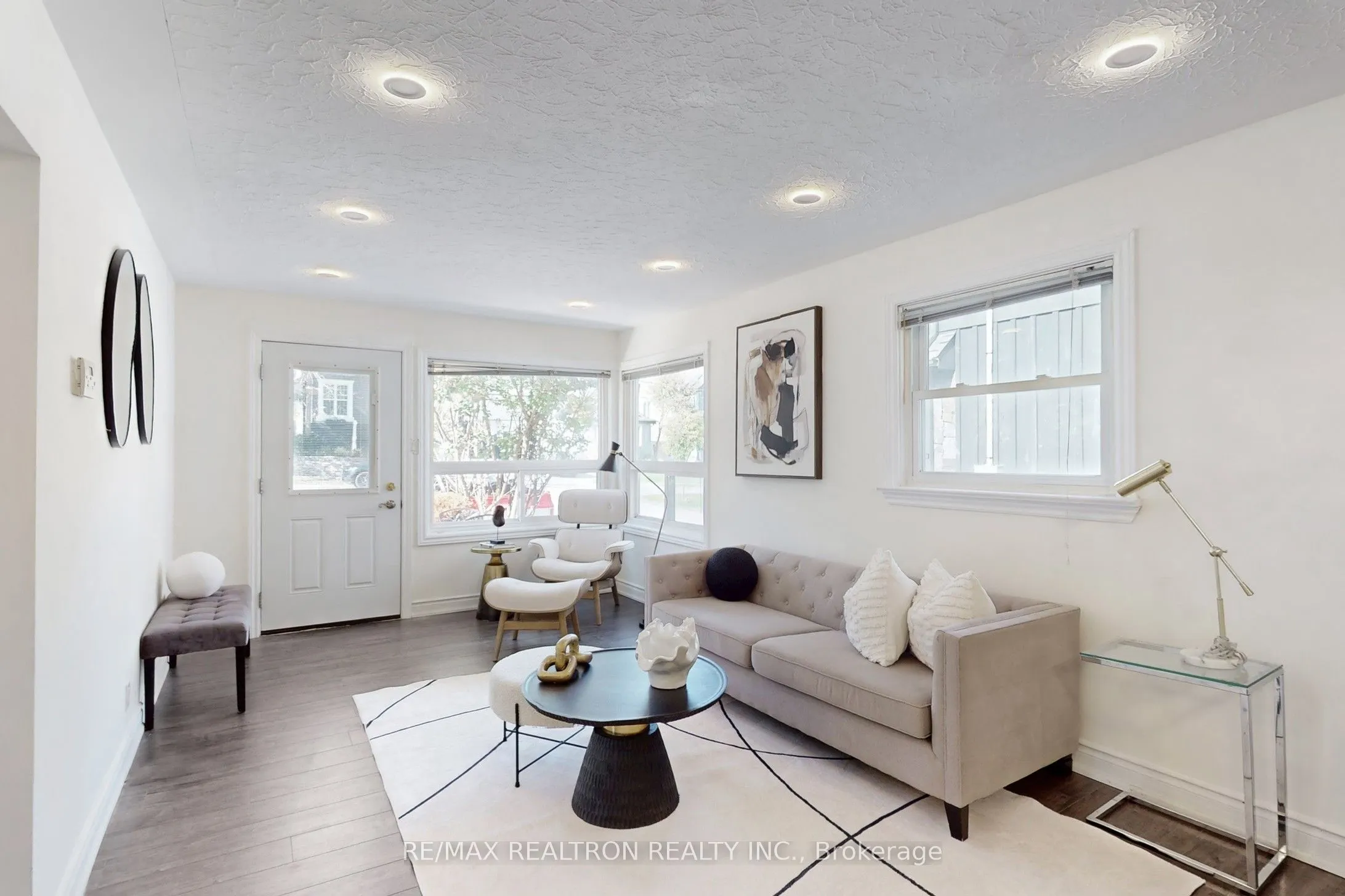 59 Machell Avenue