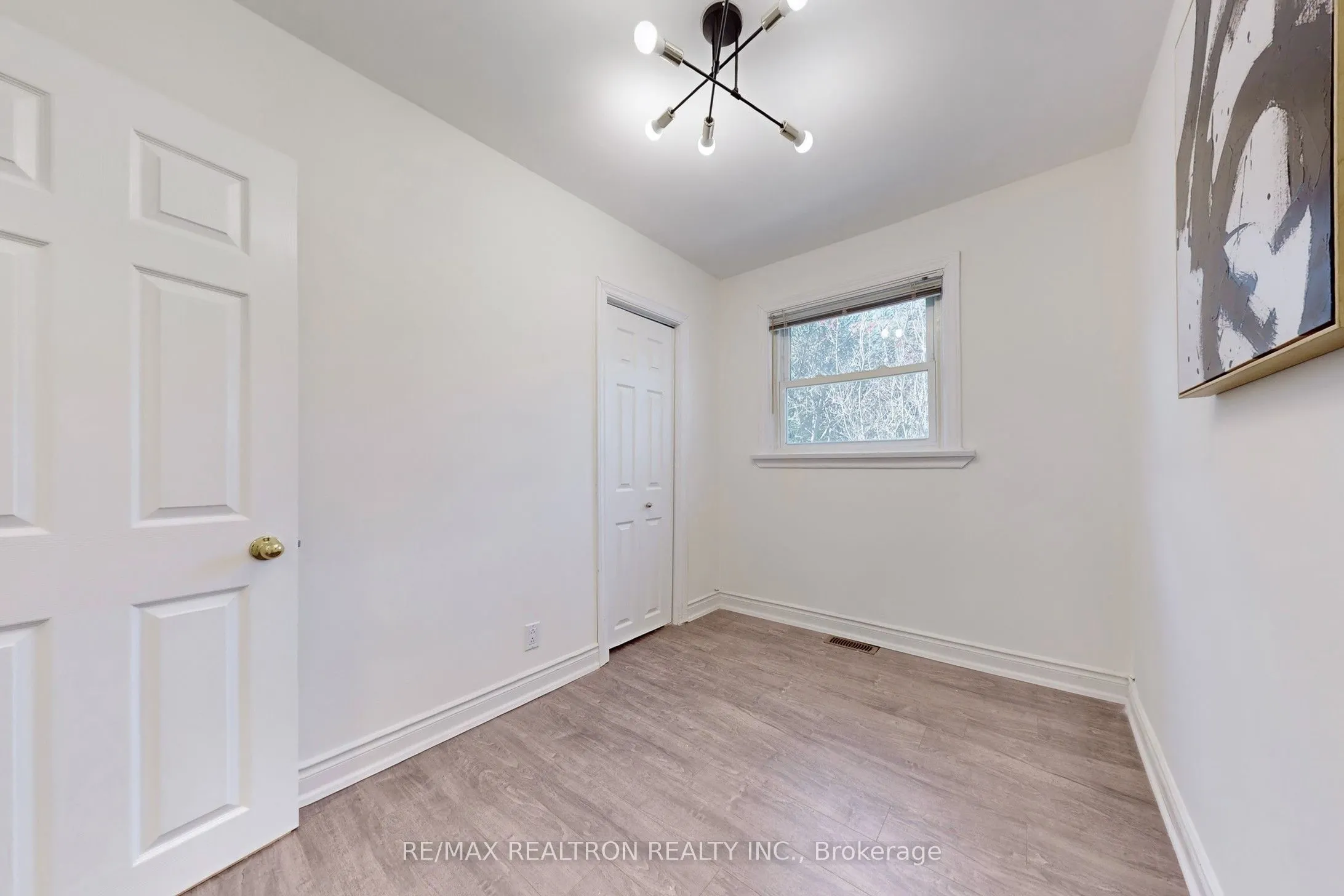 59 Machell Avenue