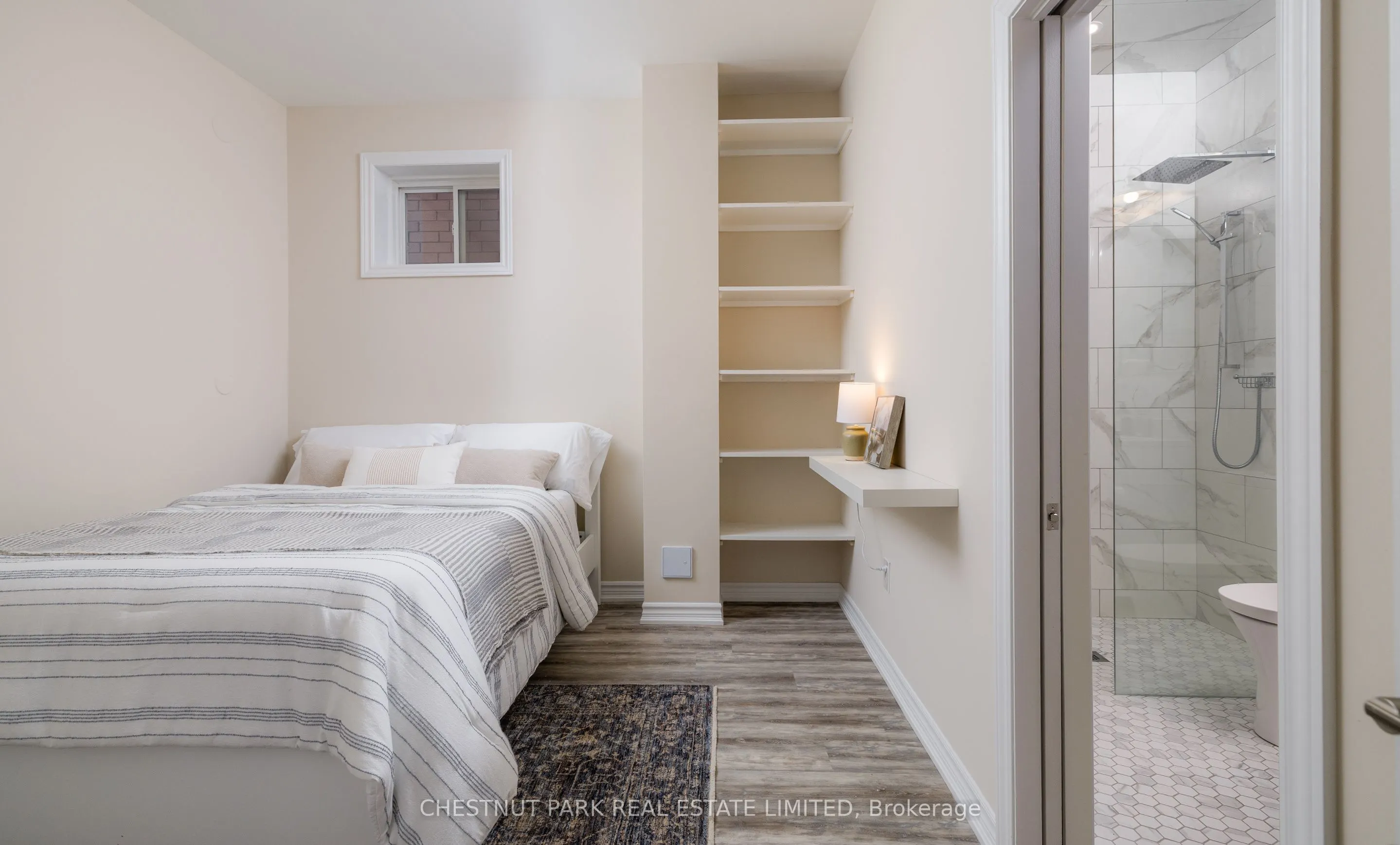 22 Alex Campbell Crescent