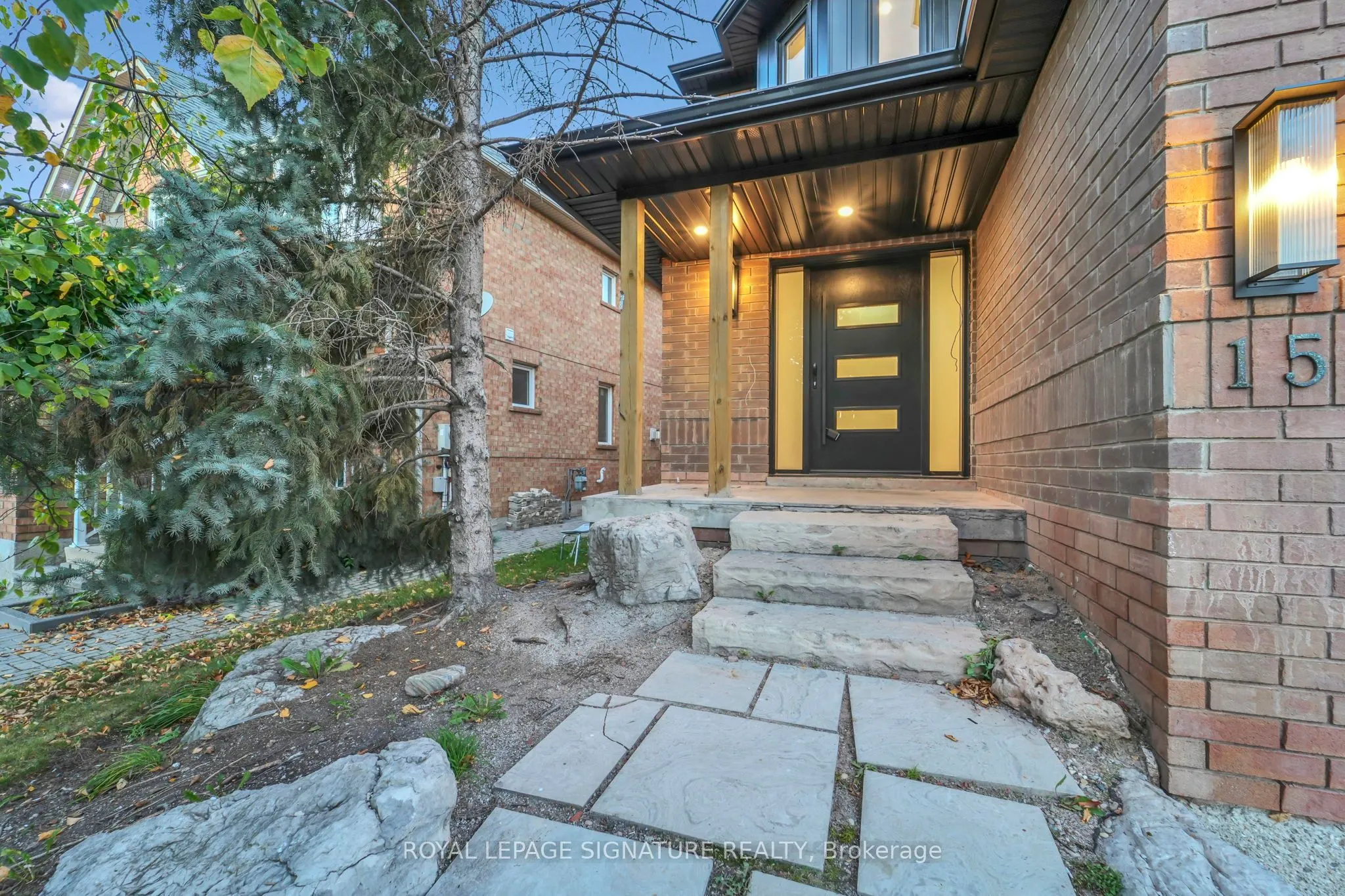 15 National Pine Drive