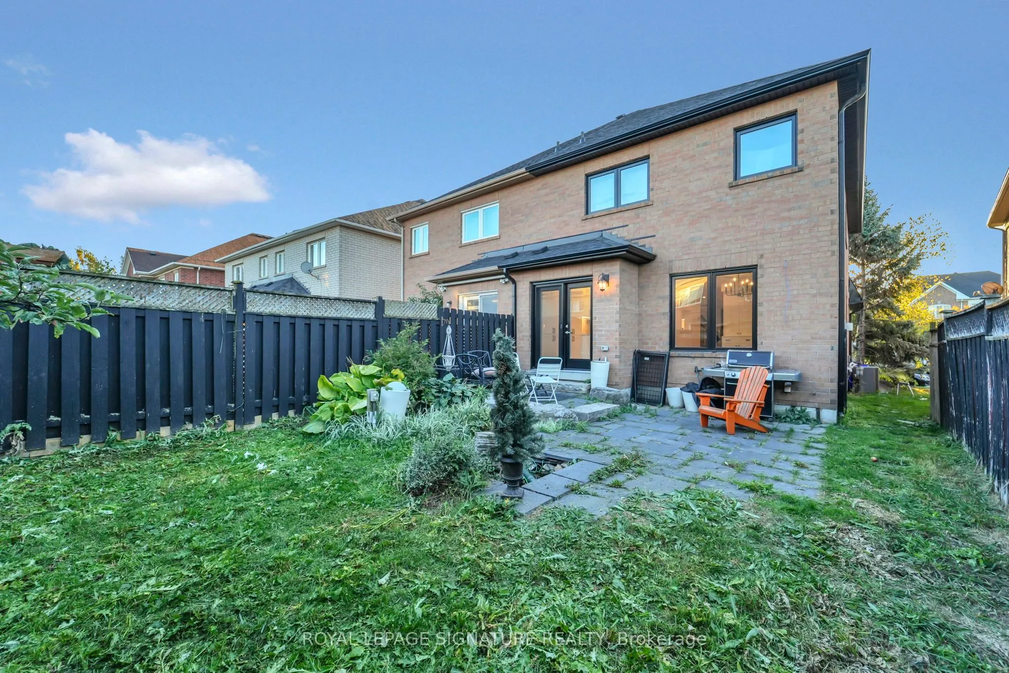 15 National Pine Drive