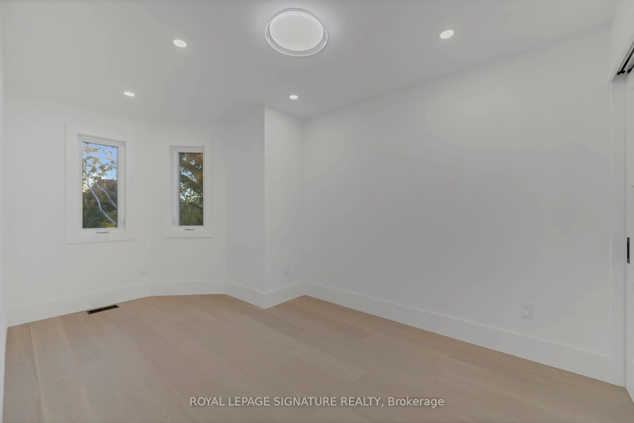 15 National Pine Drive