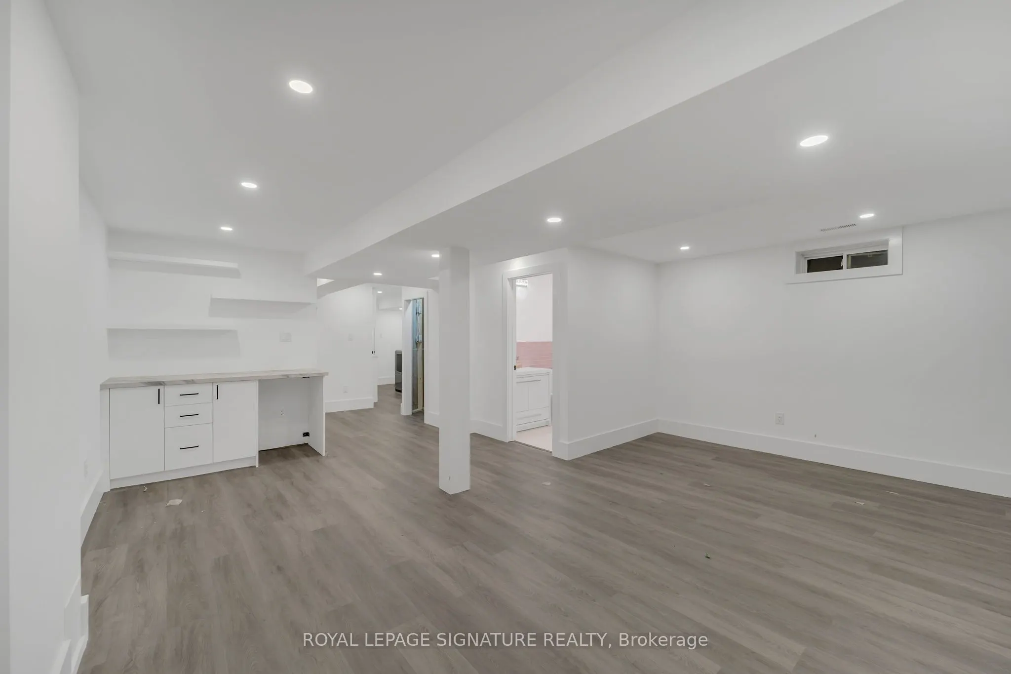15 National Pine Drive