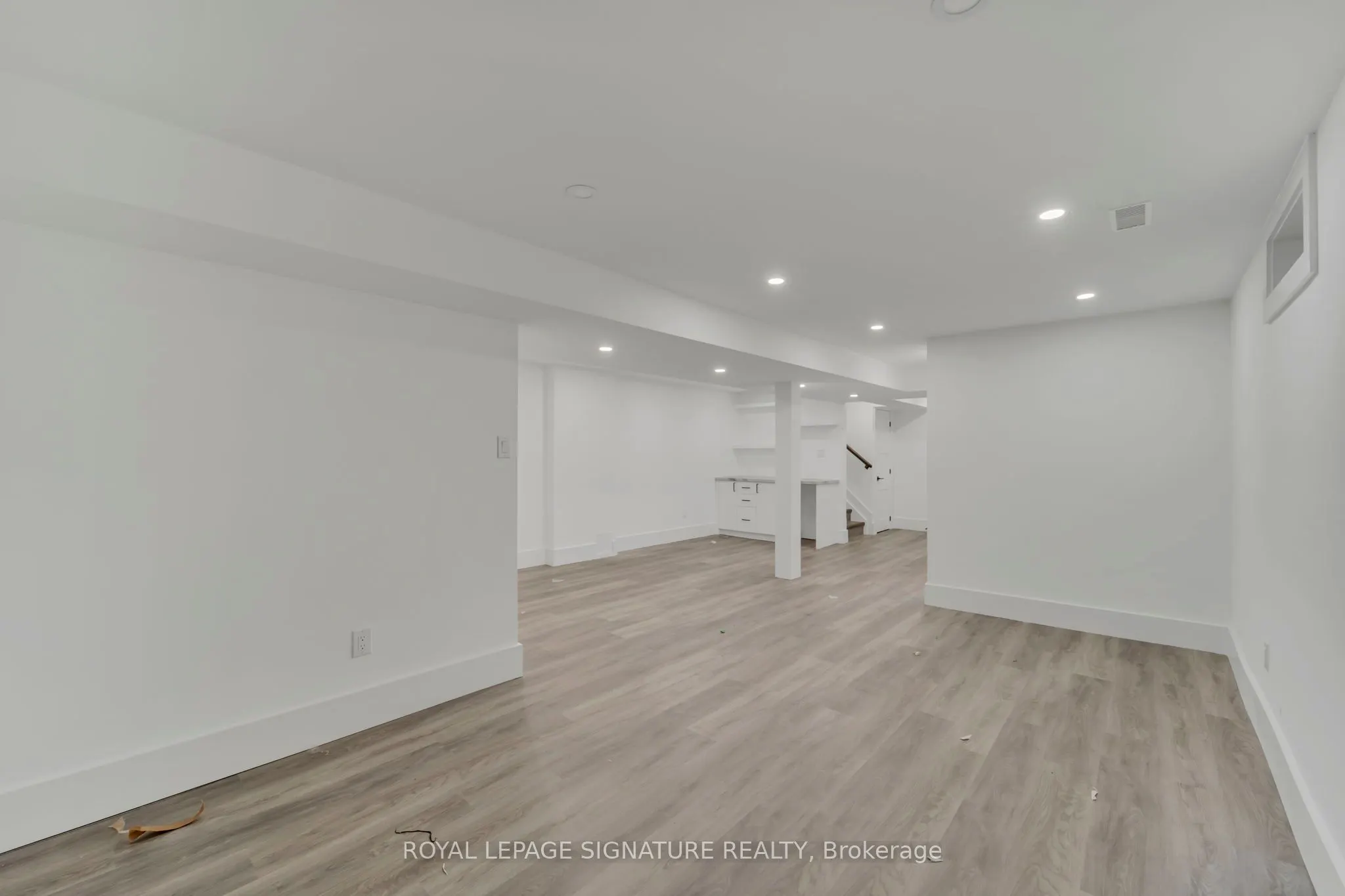 15 National Pine Drive