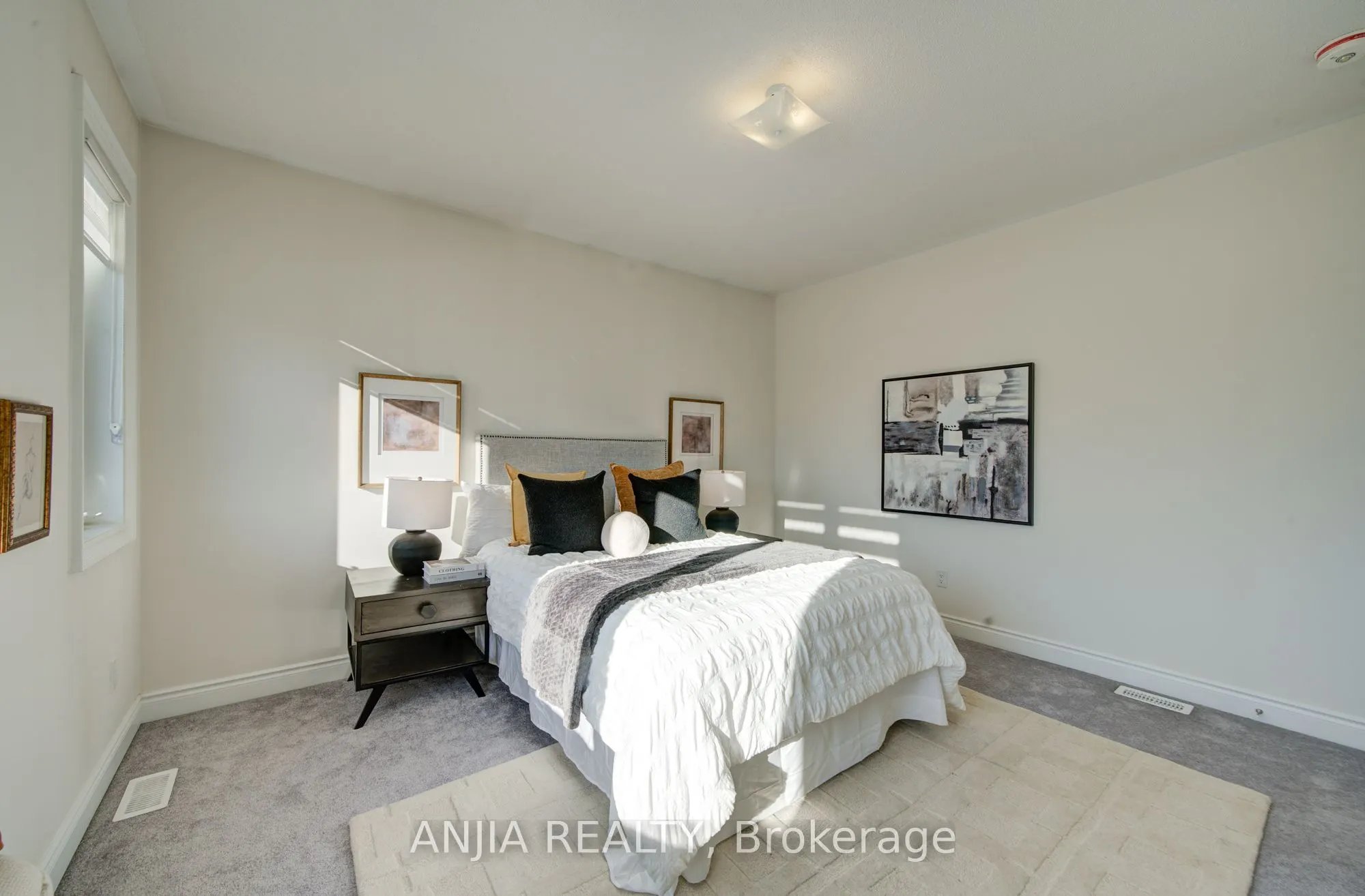 3 Joiner Circle