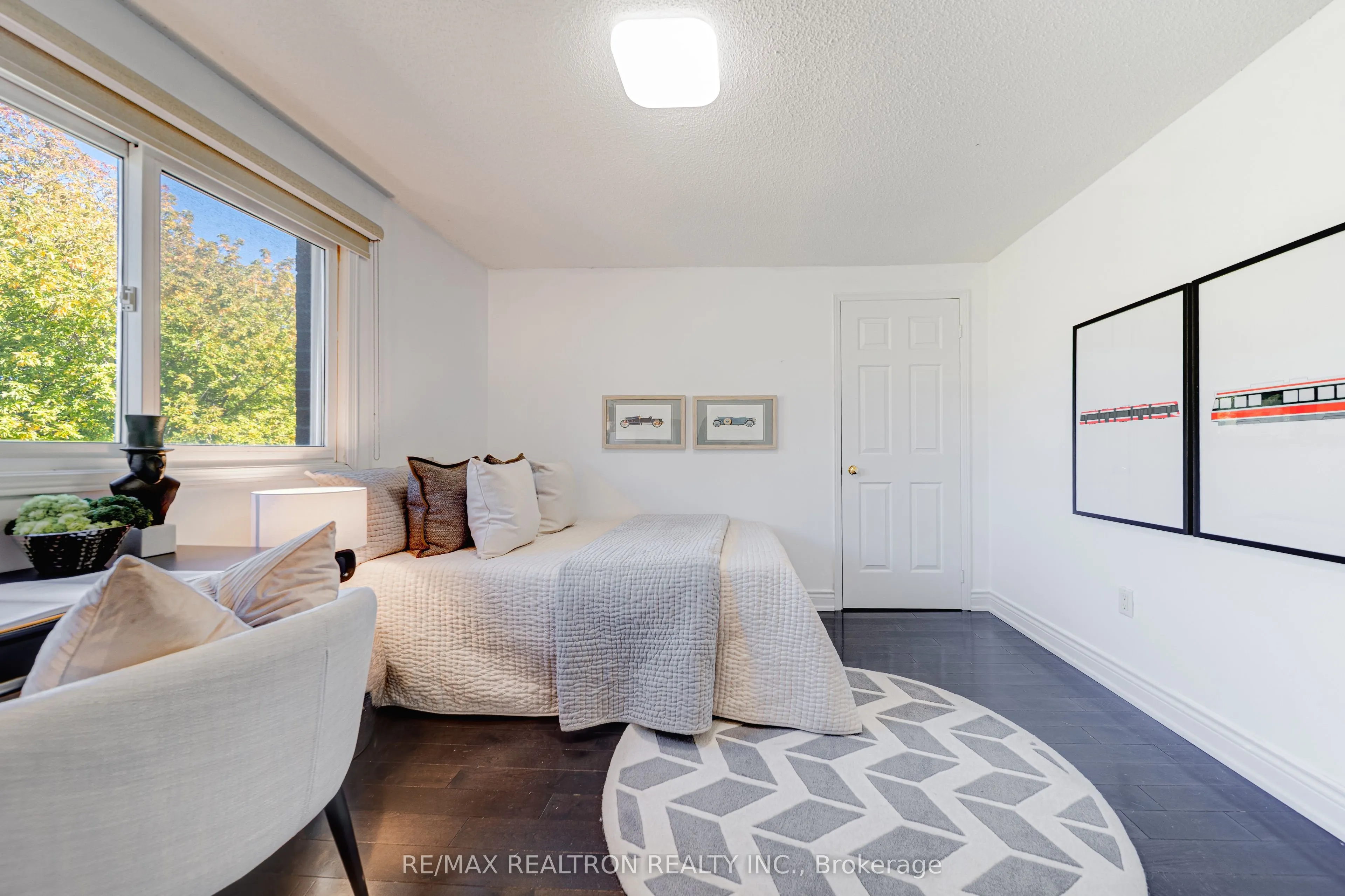 261 Hollingham Road