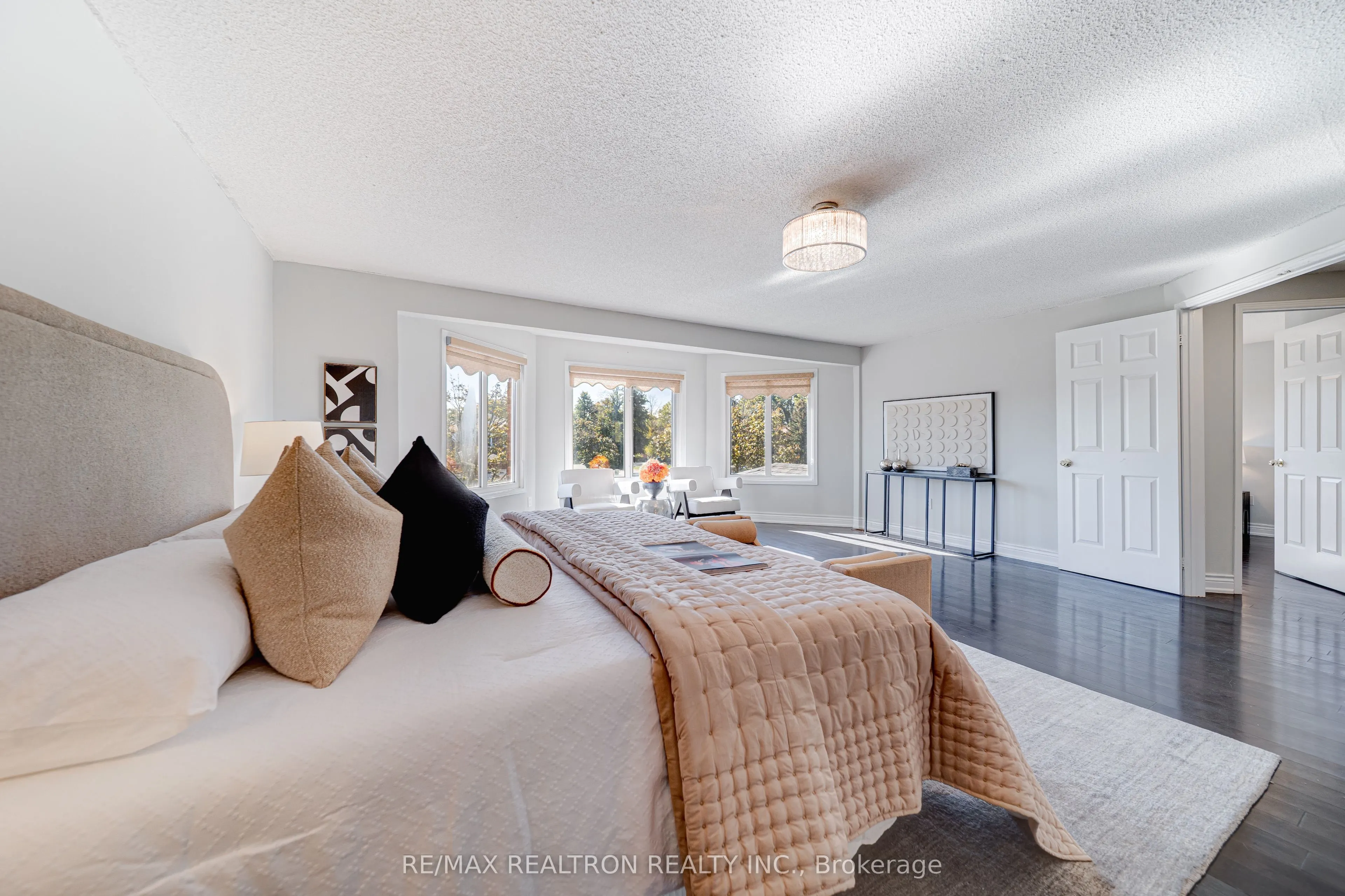 261 Hollingham Road