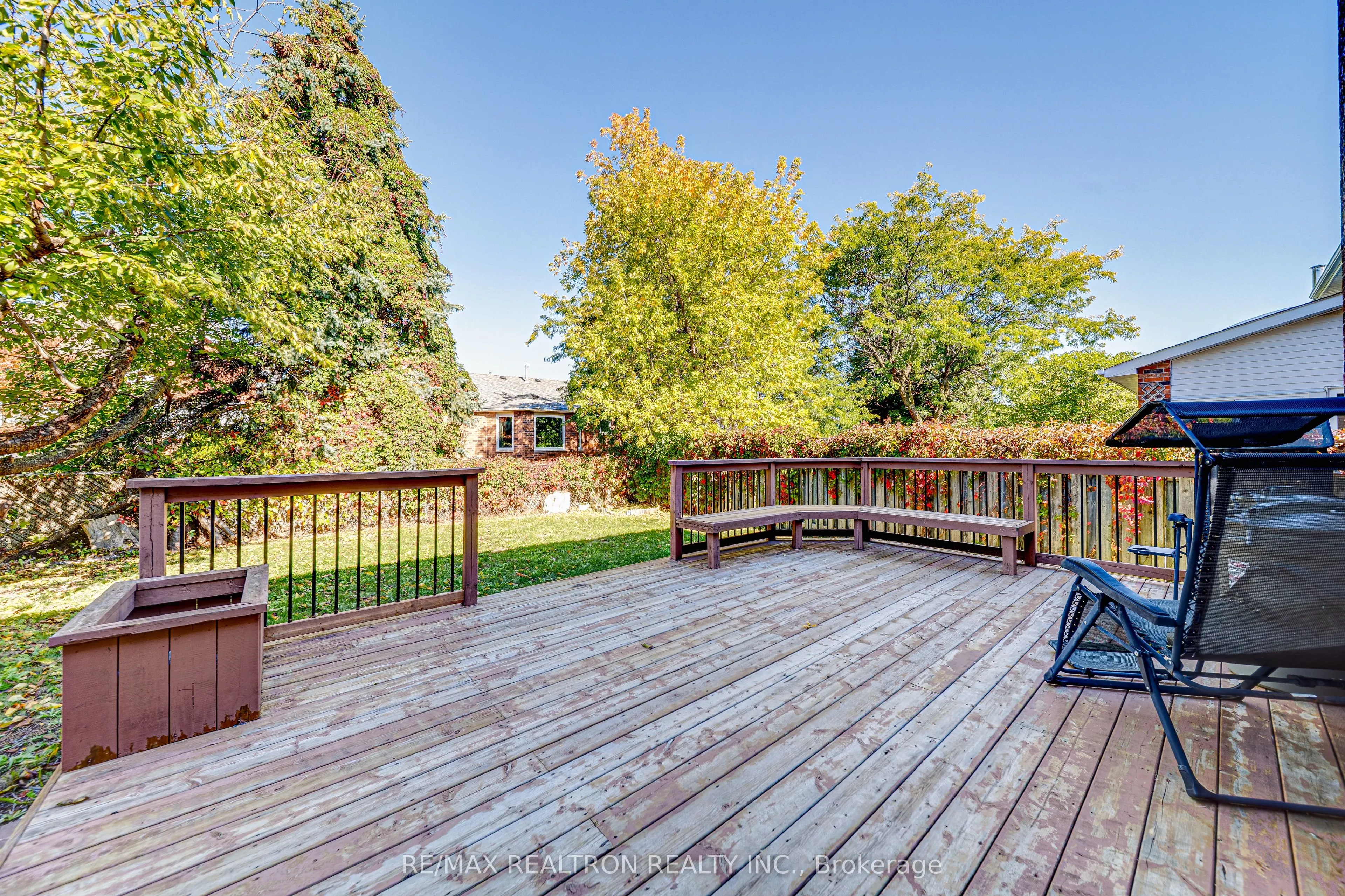 261 Hollingham Road