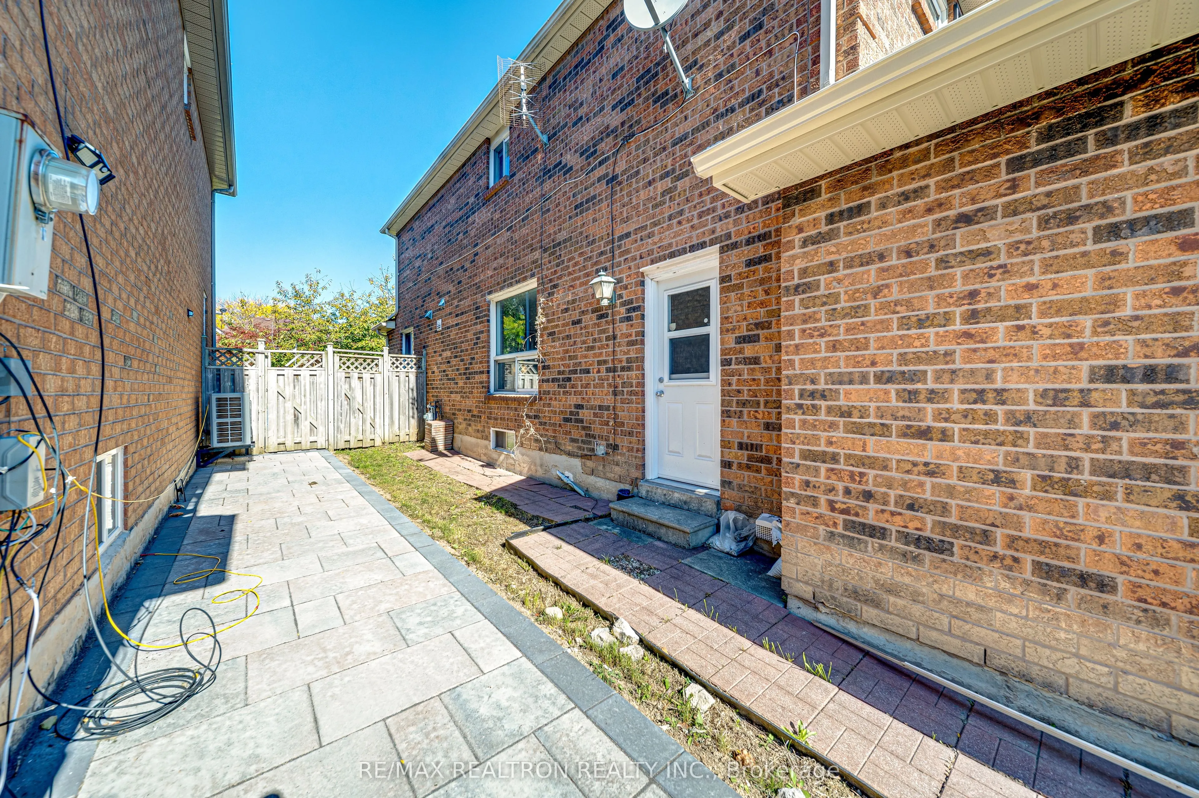 261 Hollingham Road