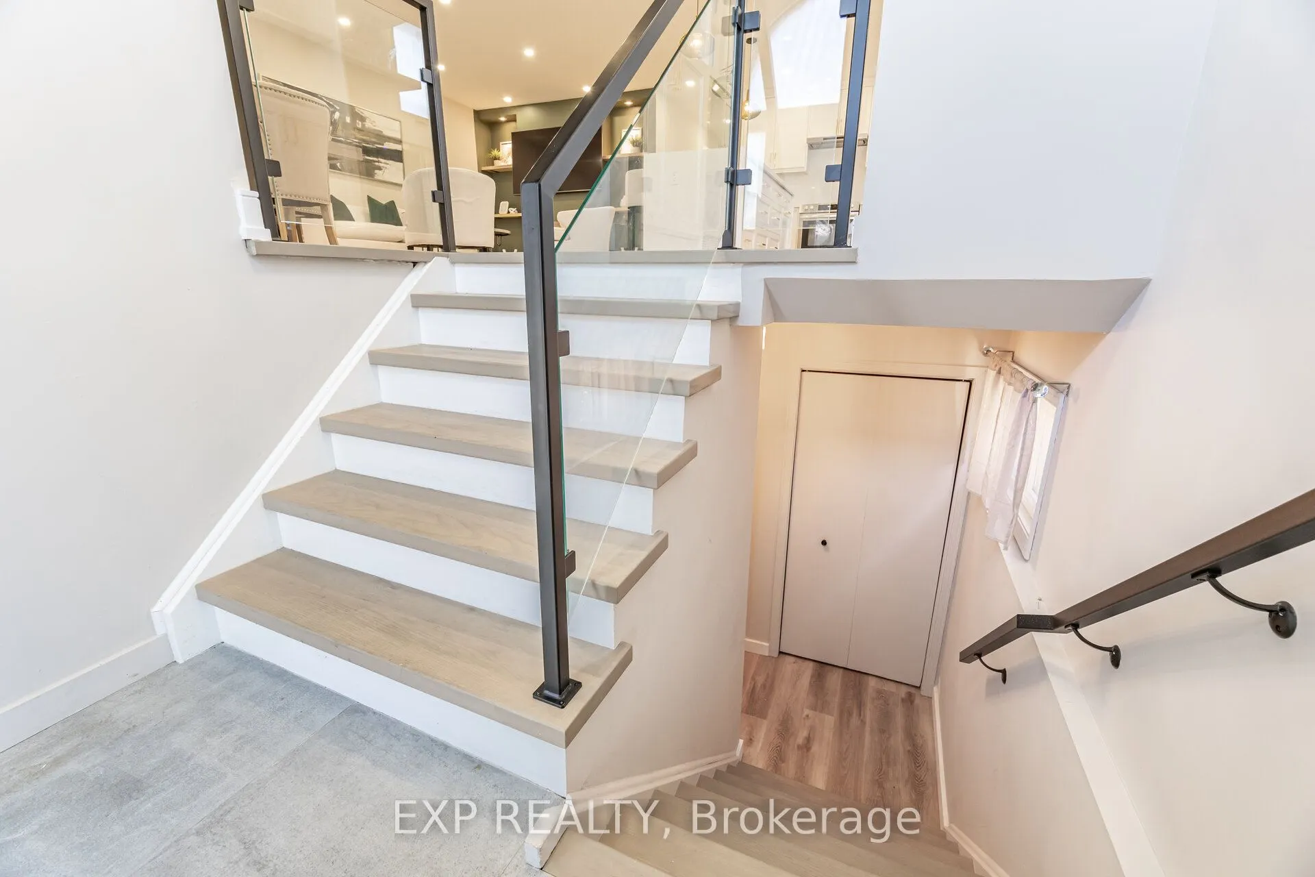 7 Boyne Highlands Court