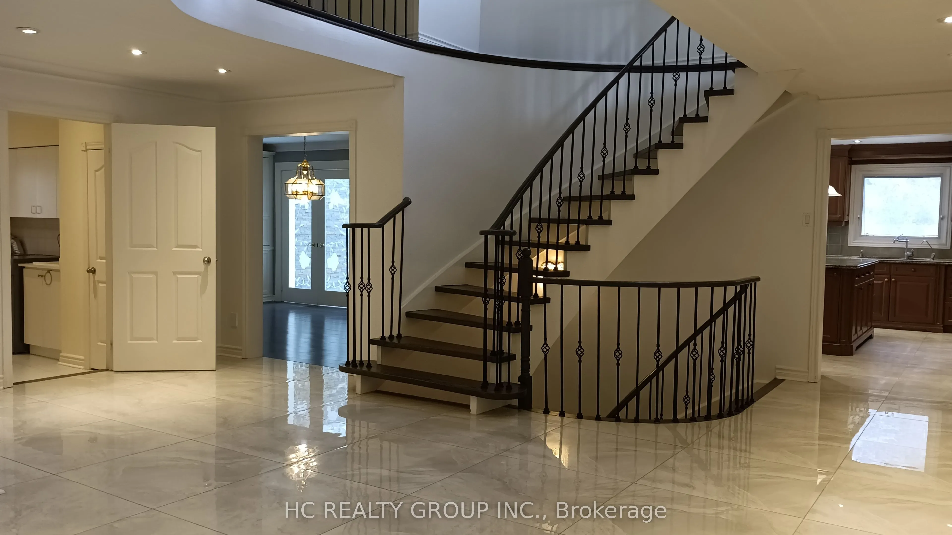 52 Chiltern Hill