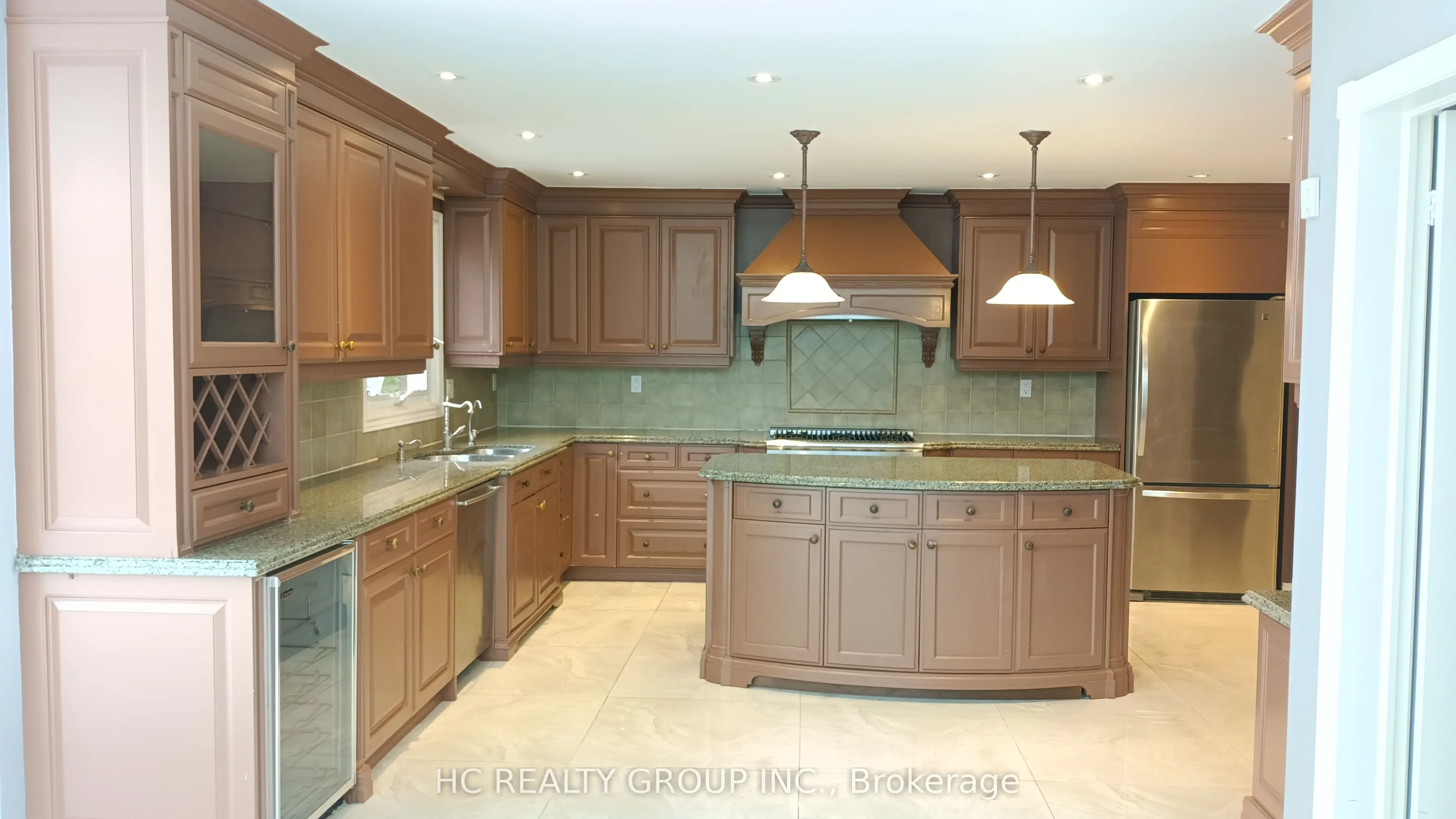 52 Chiltern Hill