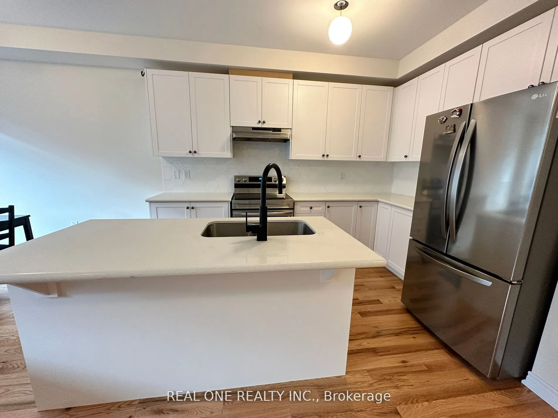 16 Hewison Avenue