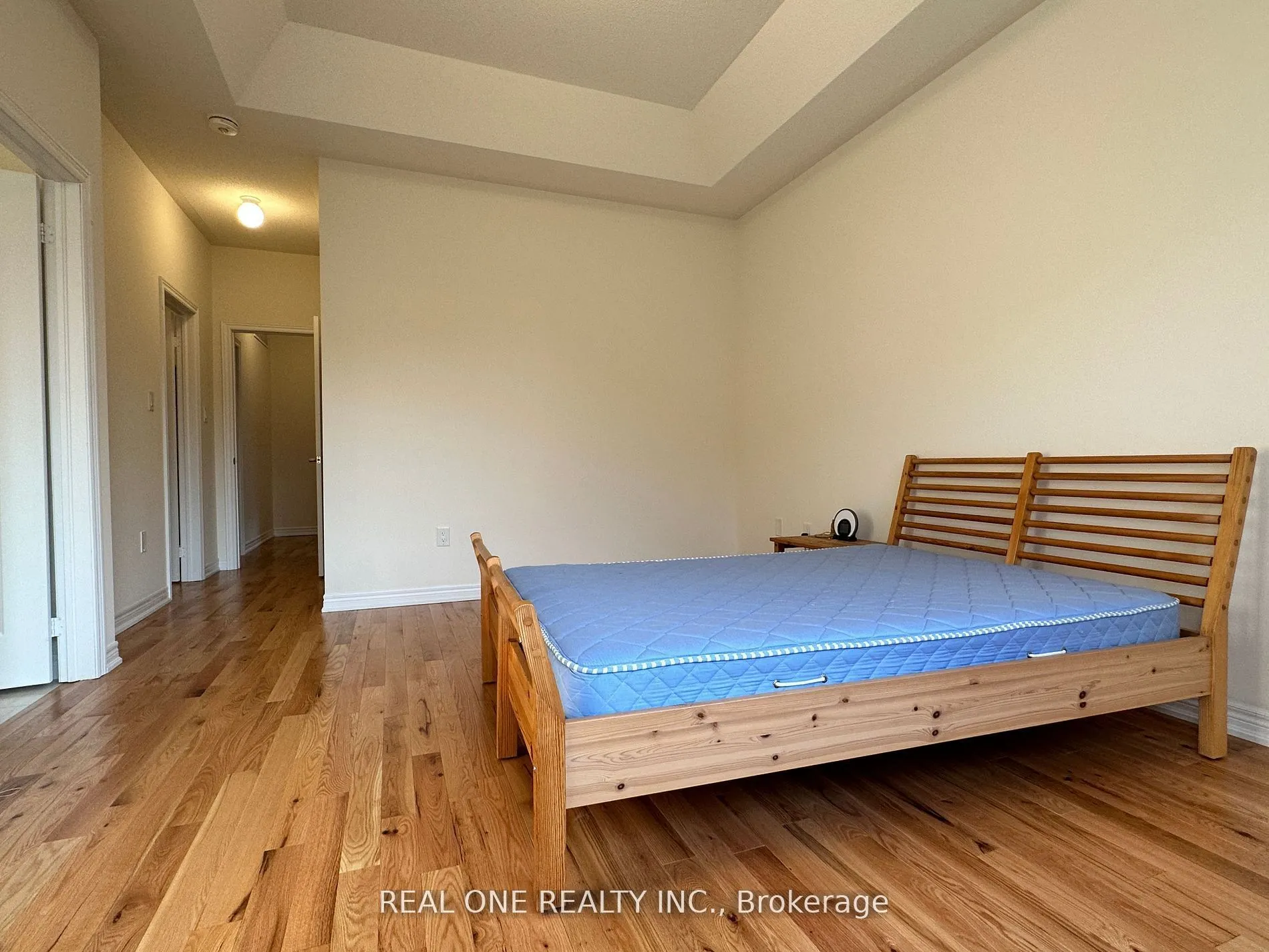 16 Hewison Avenue