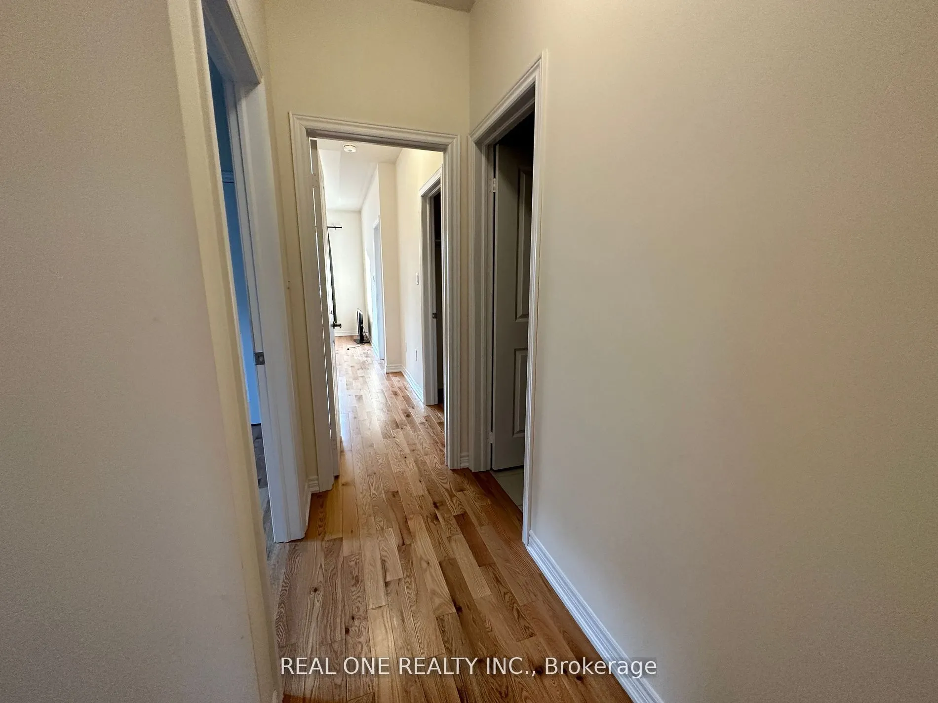 16 Hewison Avenue