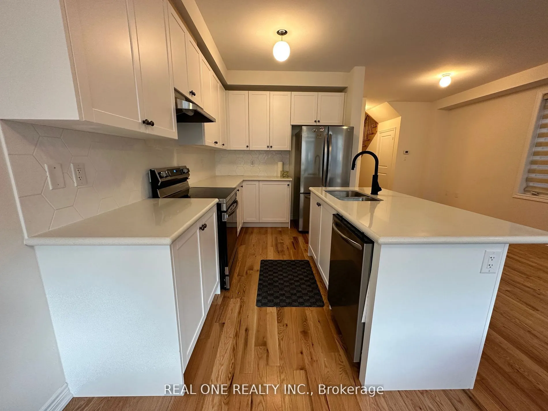 16 Hewison Avenue