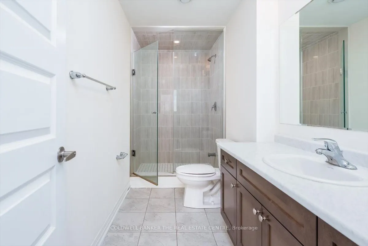 2 Adam Seller Street, #307